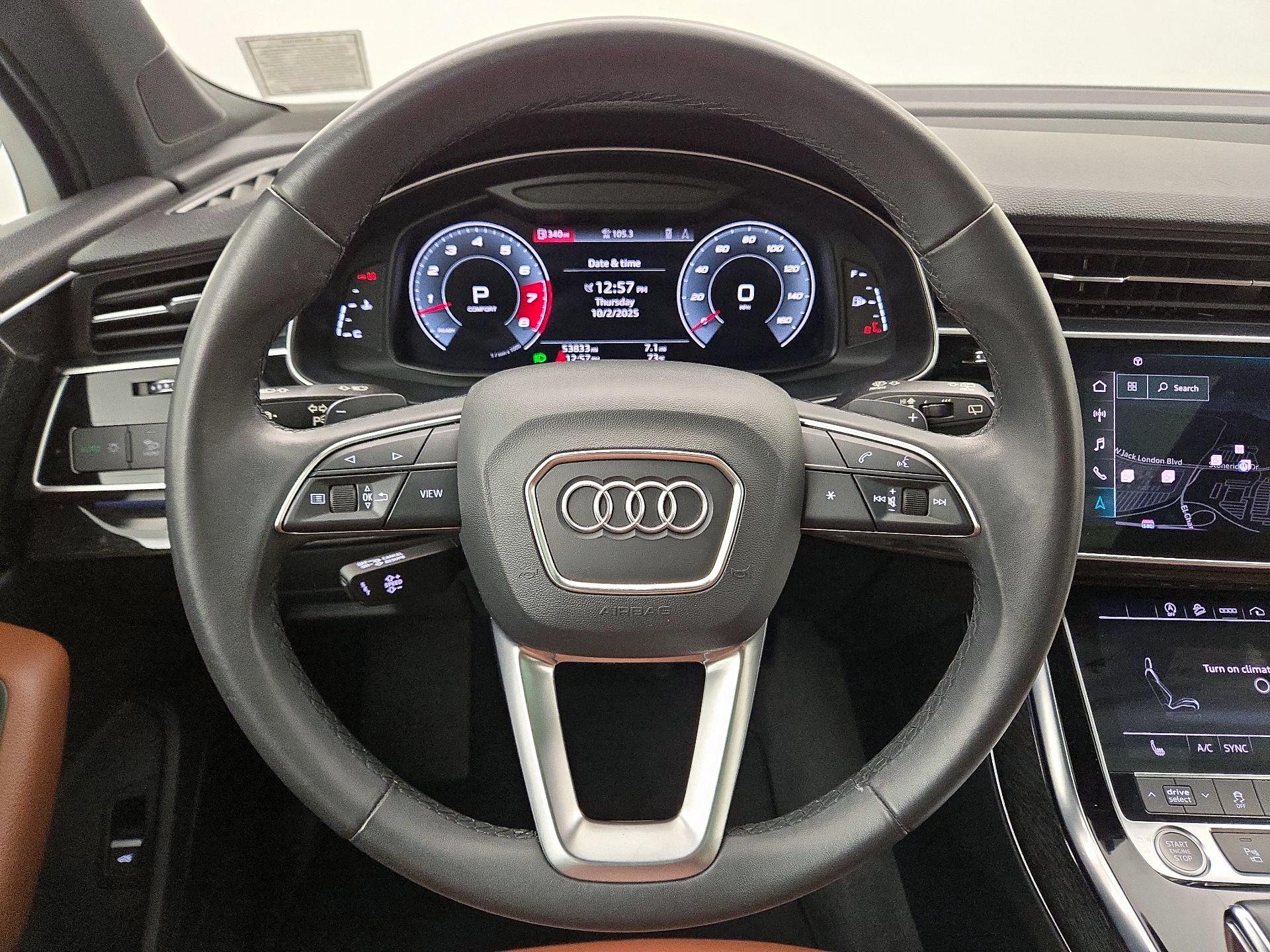 Thumbnail: 2021 Audi Q7 - 10