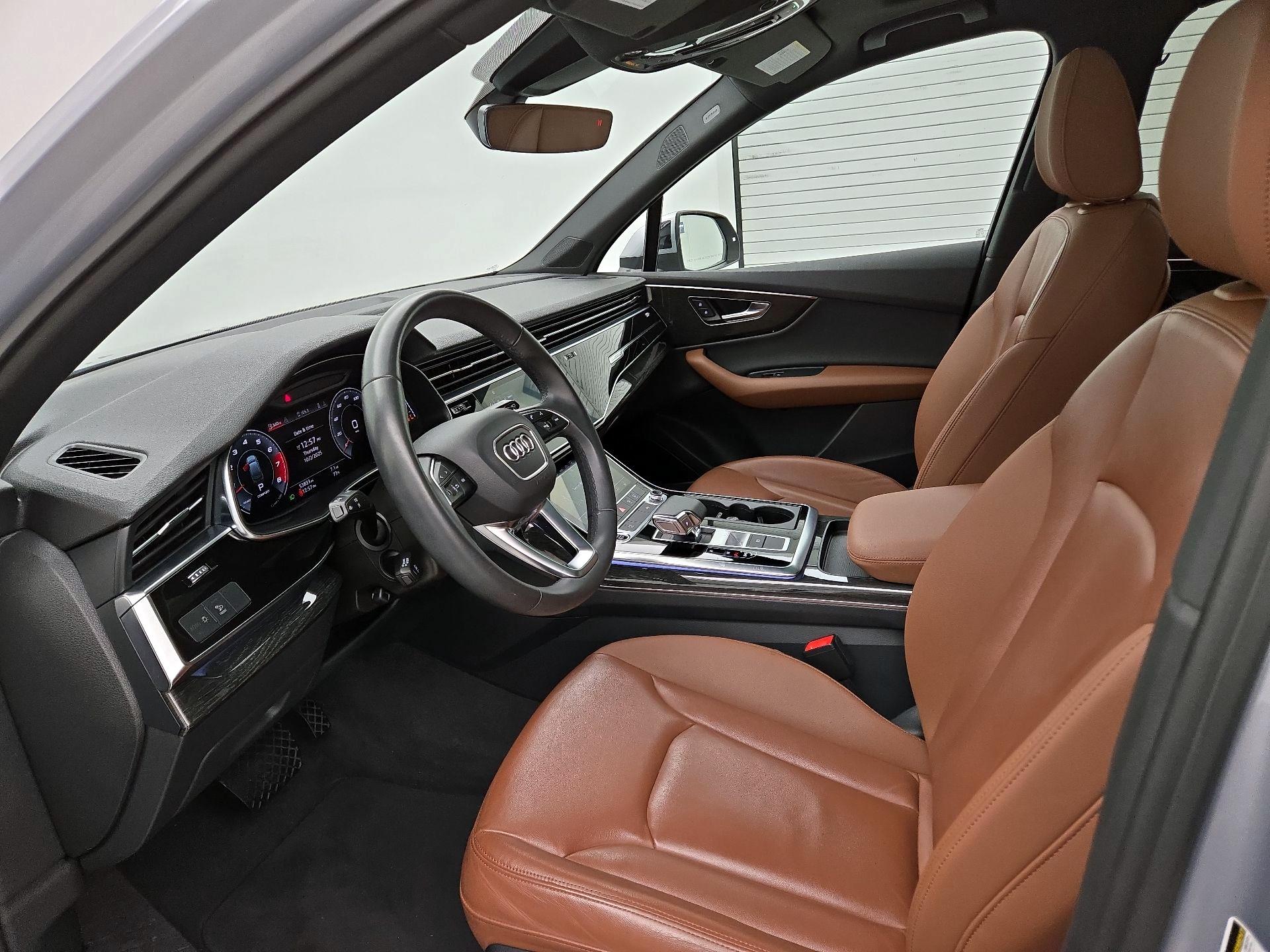 Thumbnail: 2021 Audi Q7 - 11