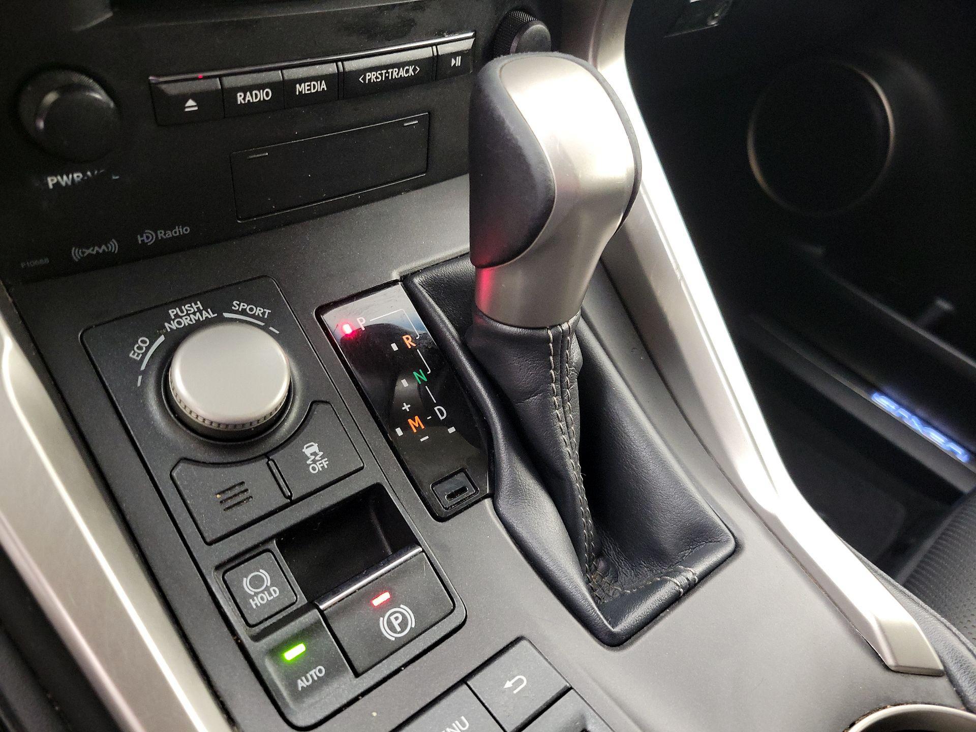 Thumbnail: 2015 Lexus NX - 18