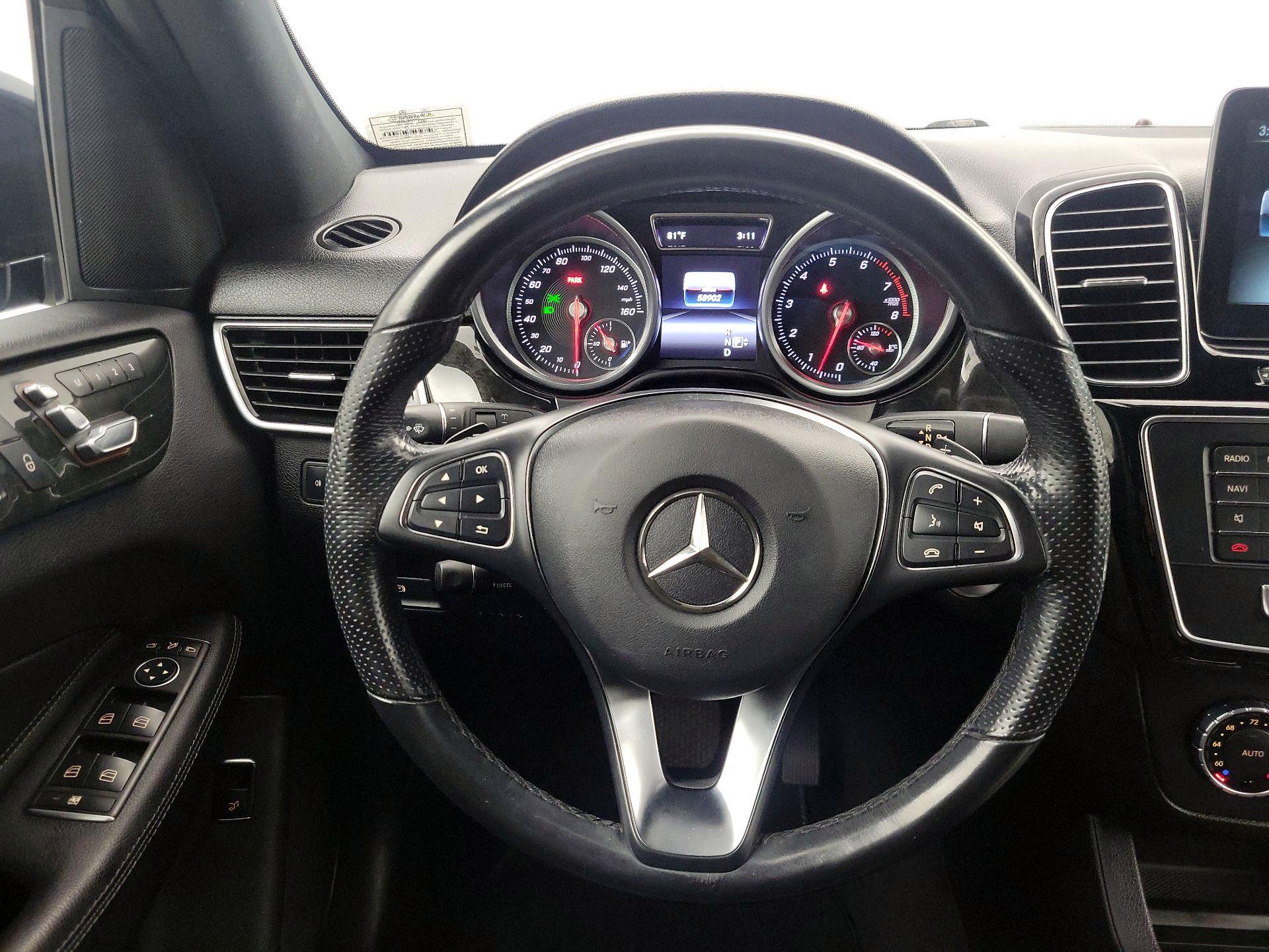 Thumbnail: 2016 Mercedes-Benz GLE - 10