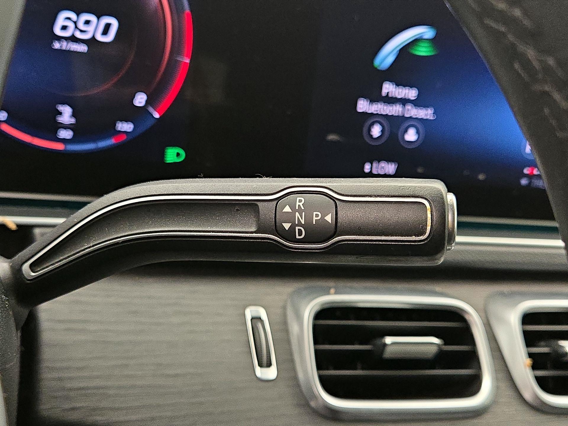 Thumbnail: 2020 Mercedes-Benz GLE - 18