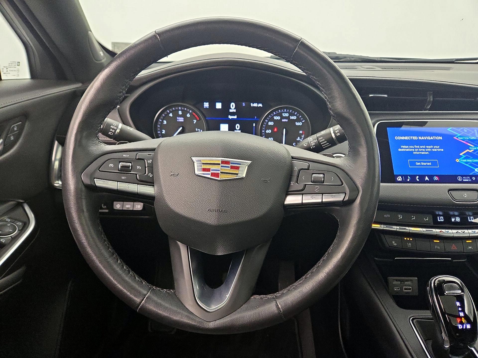 Thumbnail: 2023 Cadillac XT4 - 10