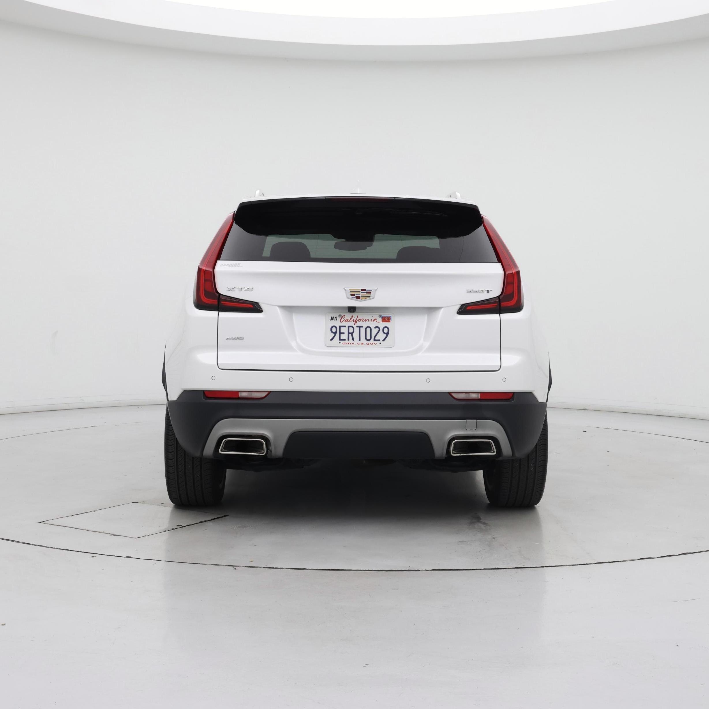 Thumbnail: 2023 Cadillac XT4 - 6