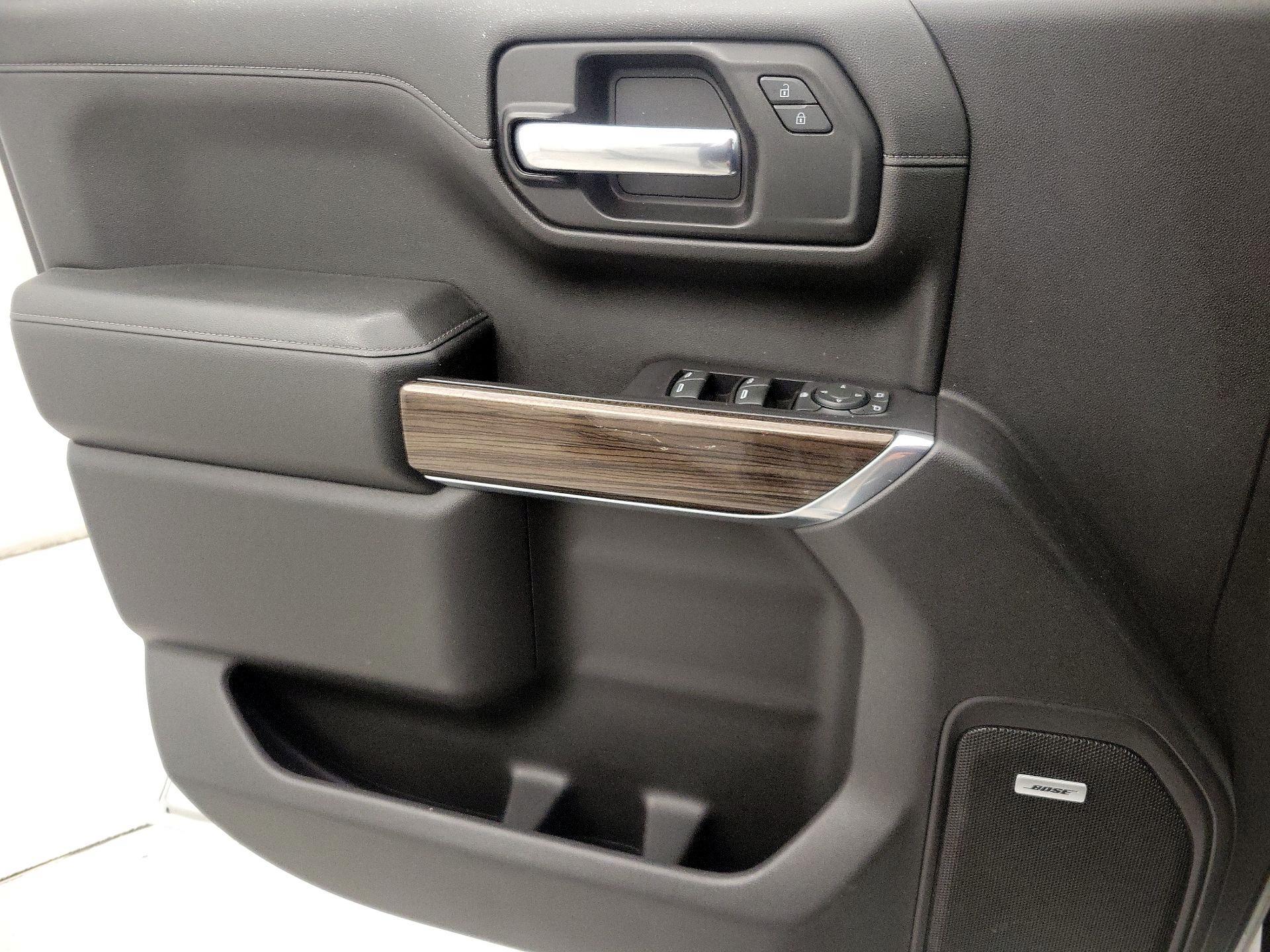 Thumbnail: 2019 Chevrolet Silverado 1500 - 12