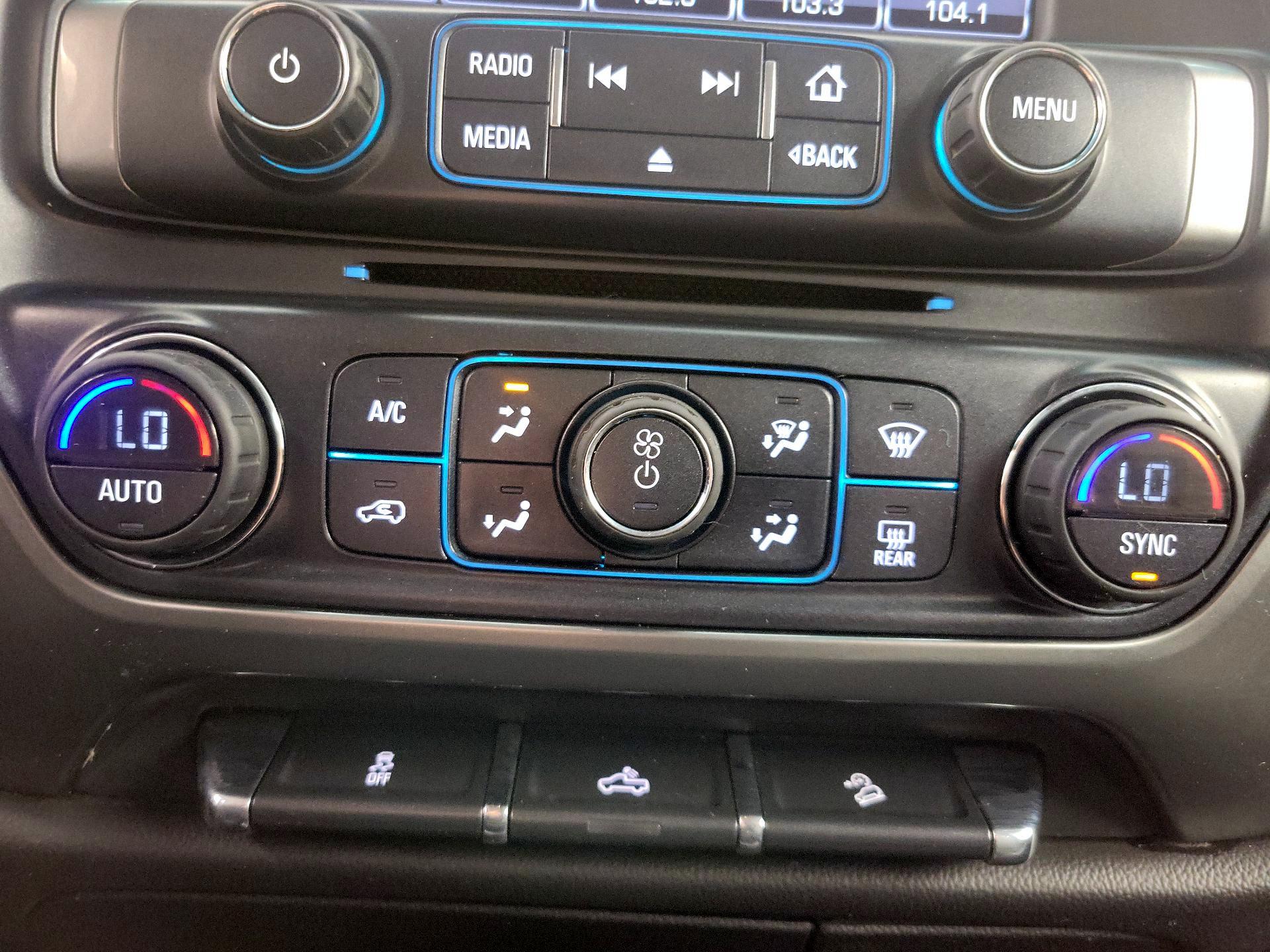 Thumbnail: 2016 Chevrolet Silverado 1500 - 16