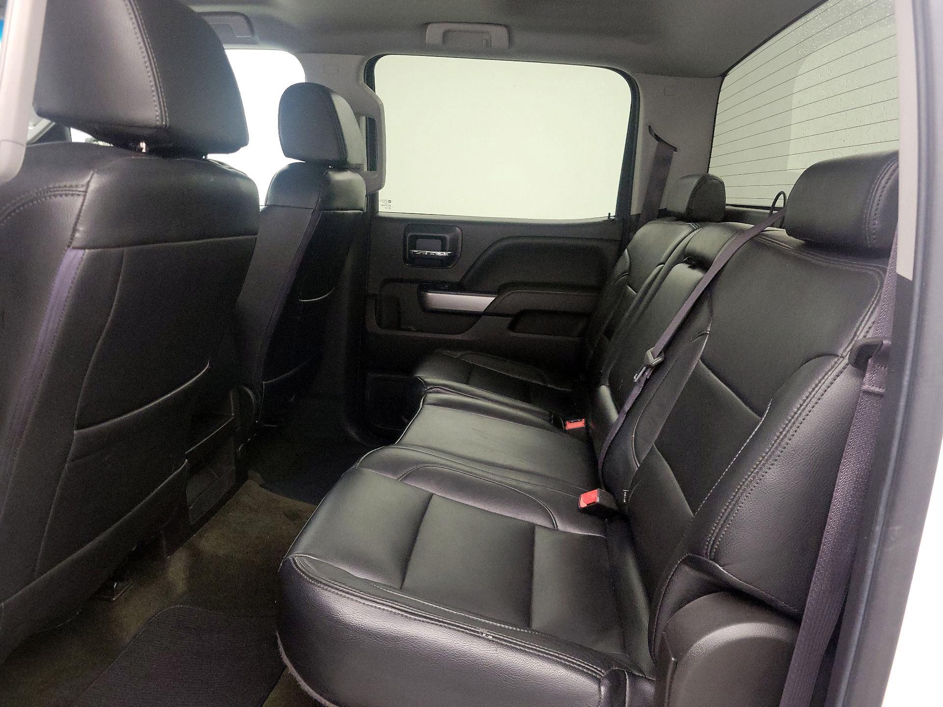 Thumbnail: 2016 Chevrolet Silverado 1500 - 19
