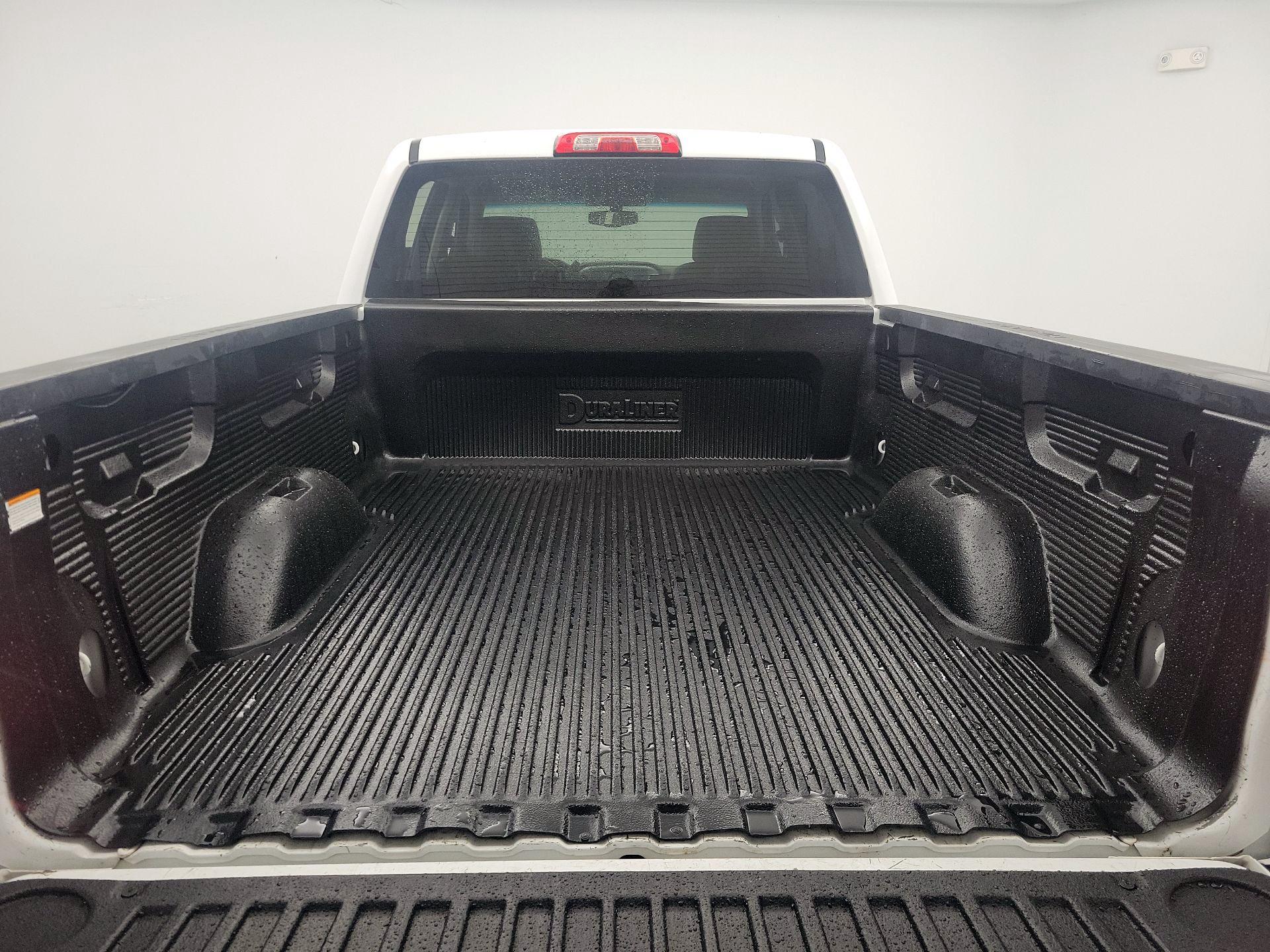 Thumbnail: 2016 Chevrolet Silverado 1500 - 20