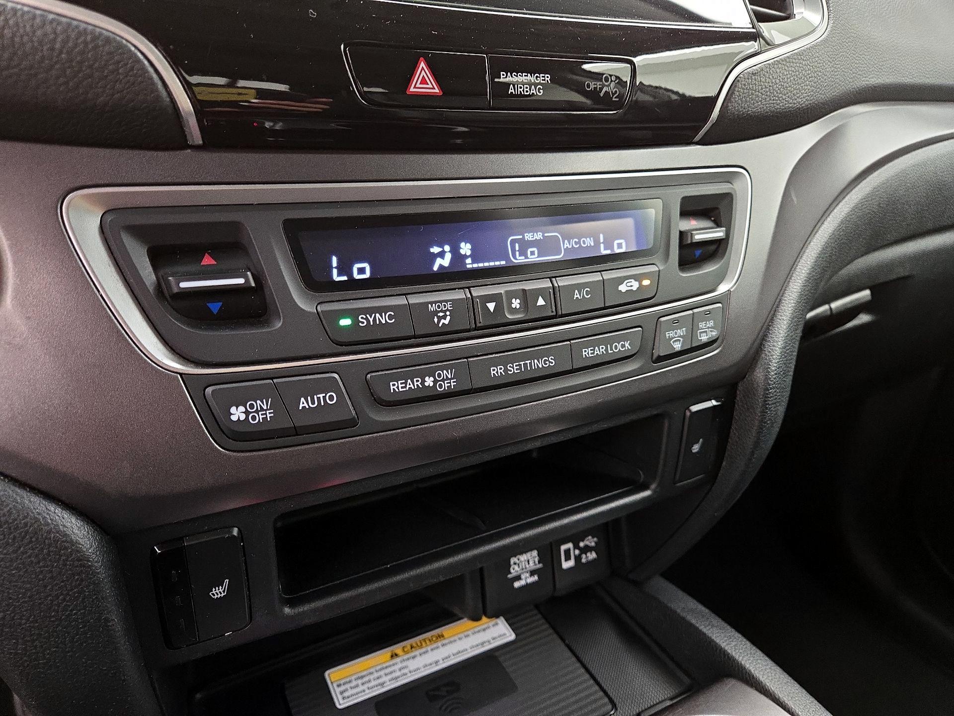 Thumbnail: 2021 Honda Pilot - 16