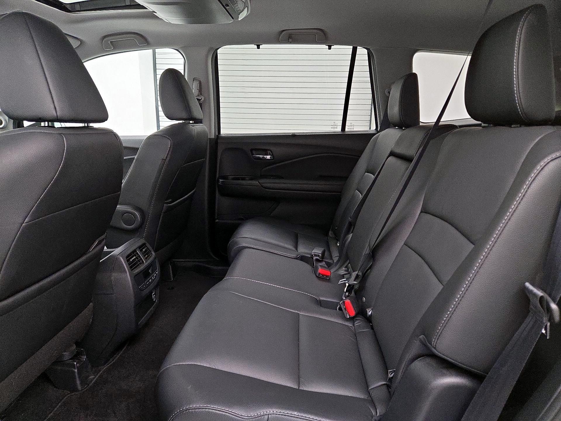 Thumbnail: 2021 Honda Pilot - 20