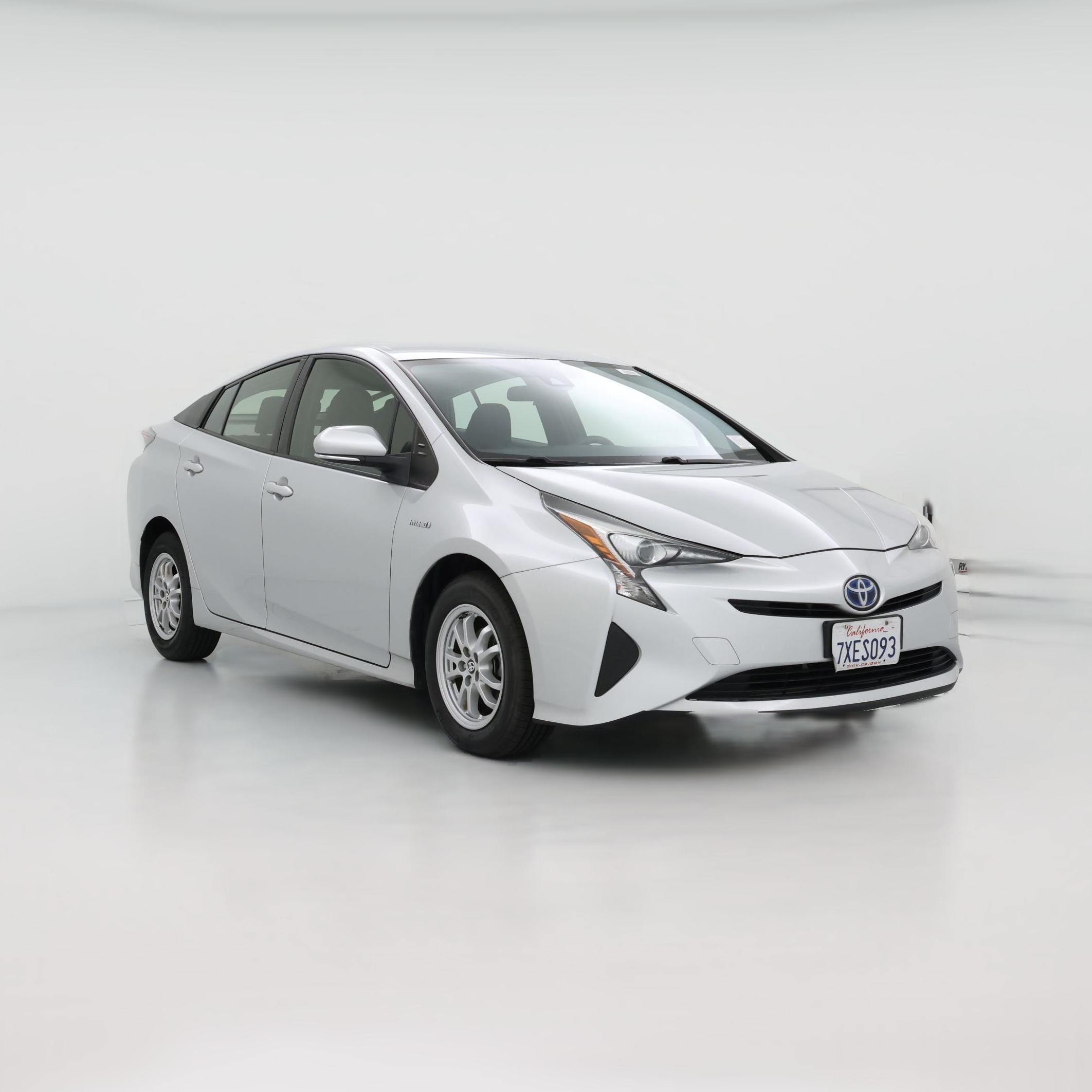 Thumbnail: 2017 Toyota Prius - 1