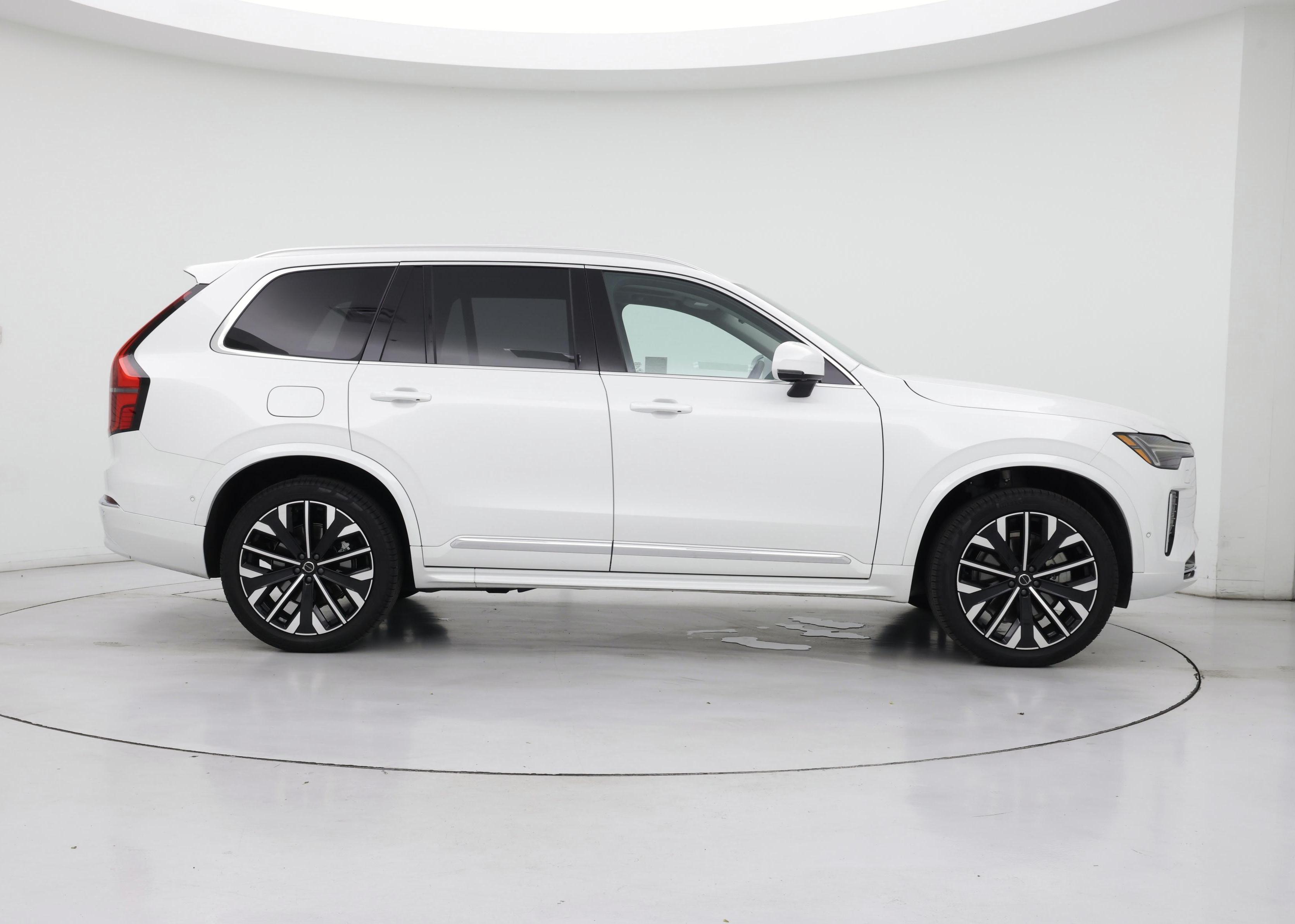 Thumbnail: 2025 Volvo XC90 - 7
