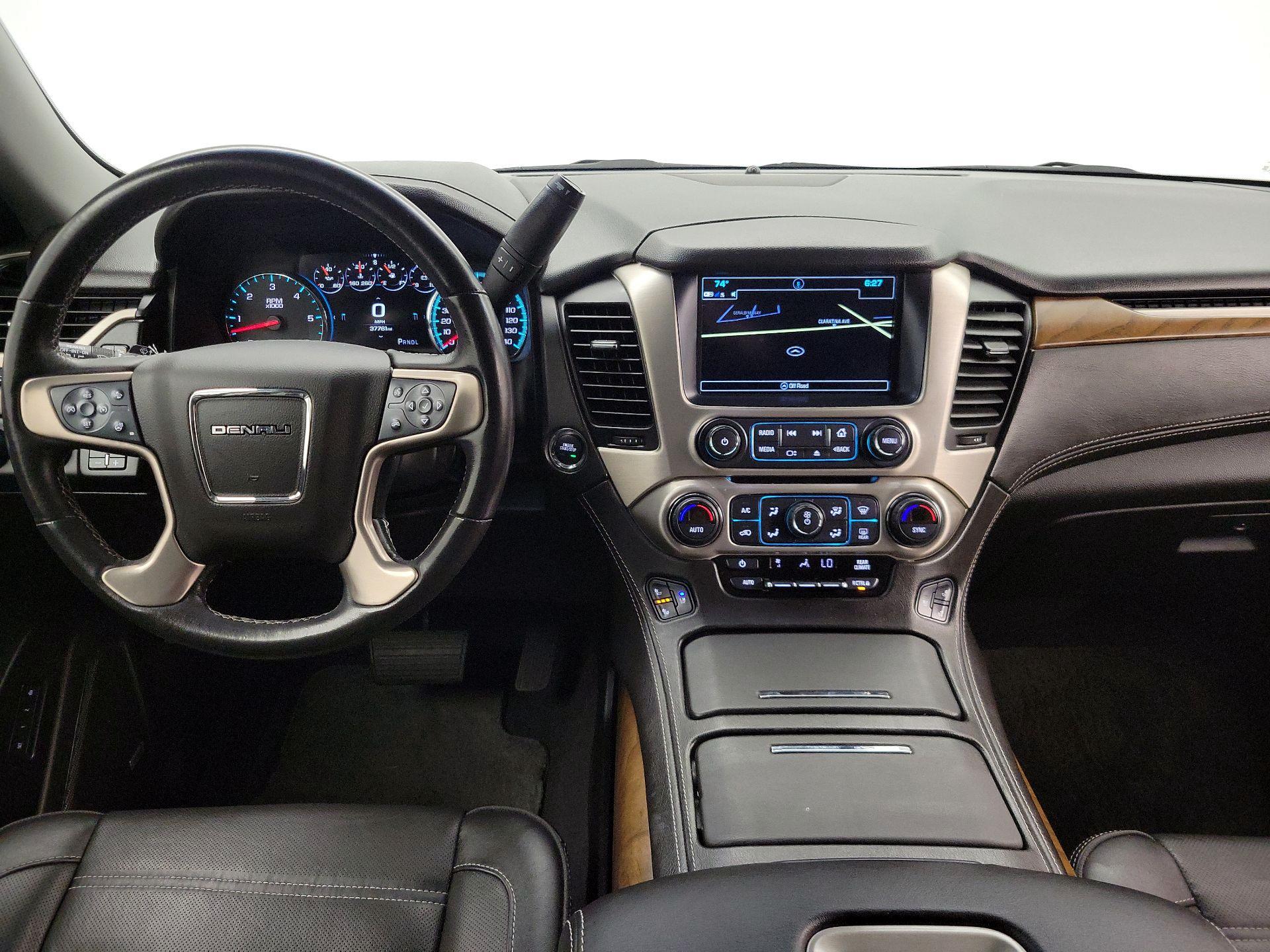 Thumbnail: 2019 GMC Yukon XL - 9