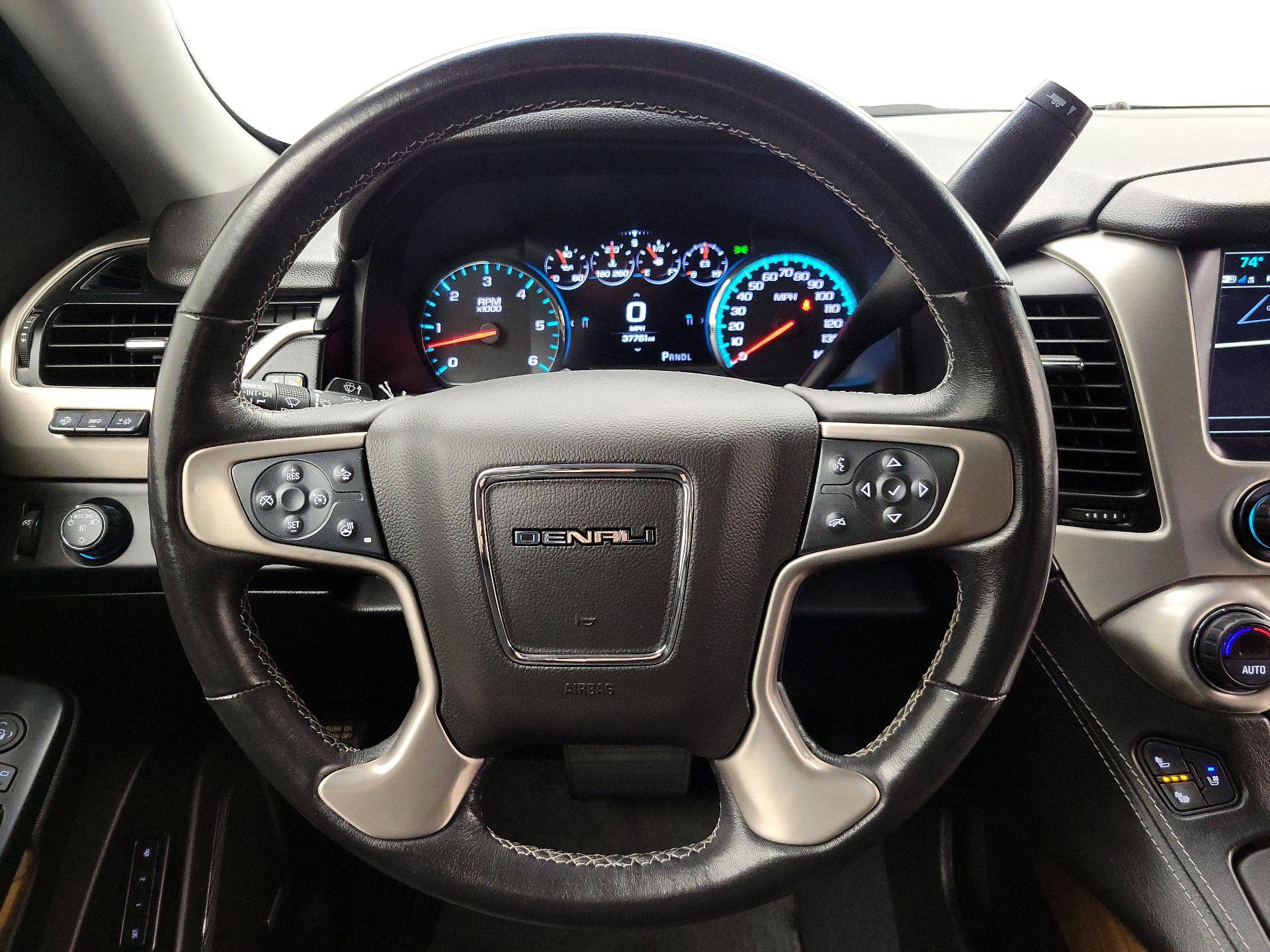 Thumbnail: 2019 GMC Yukon XL - 10