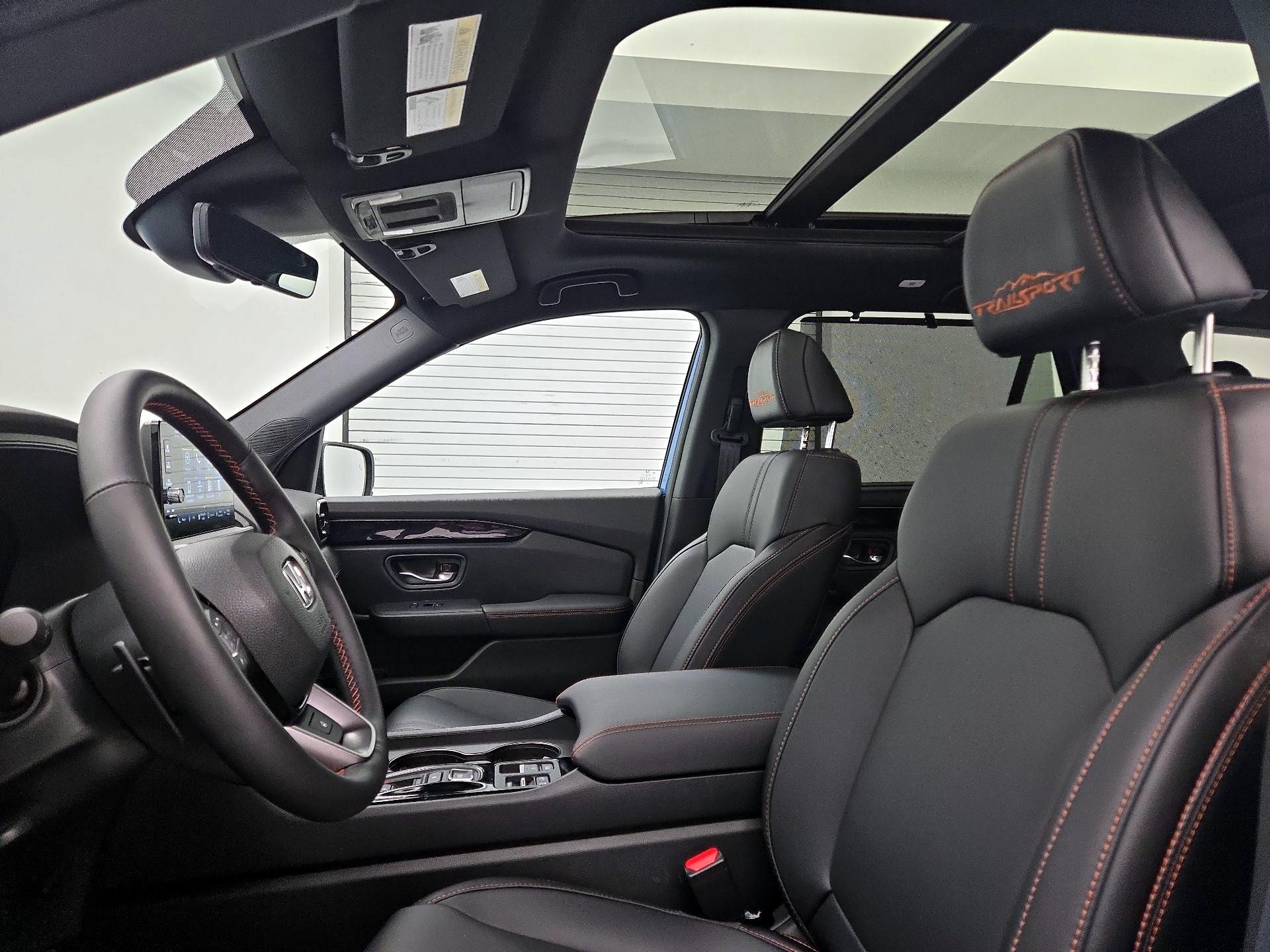 Thumbnail: 2025 Honda Pilot - 19