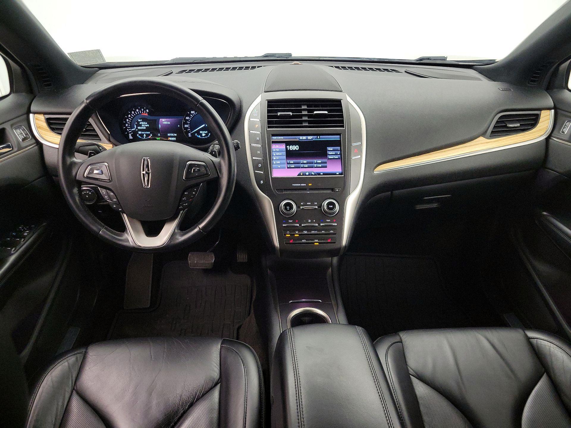 Thumbnail: 2015 Lincoln MKC - 9