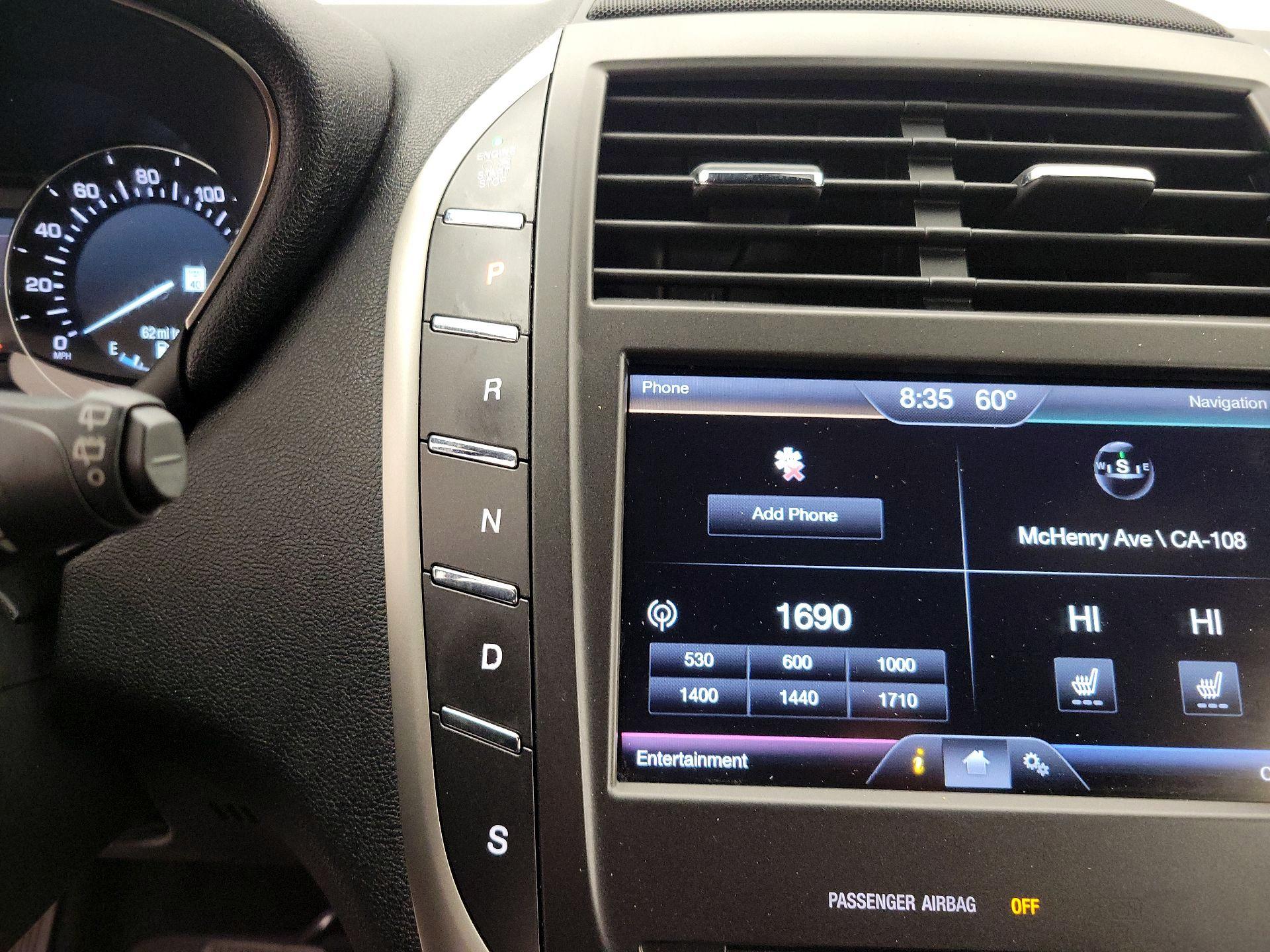 Thumbnail: 2015 Lincoln MKC - 18