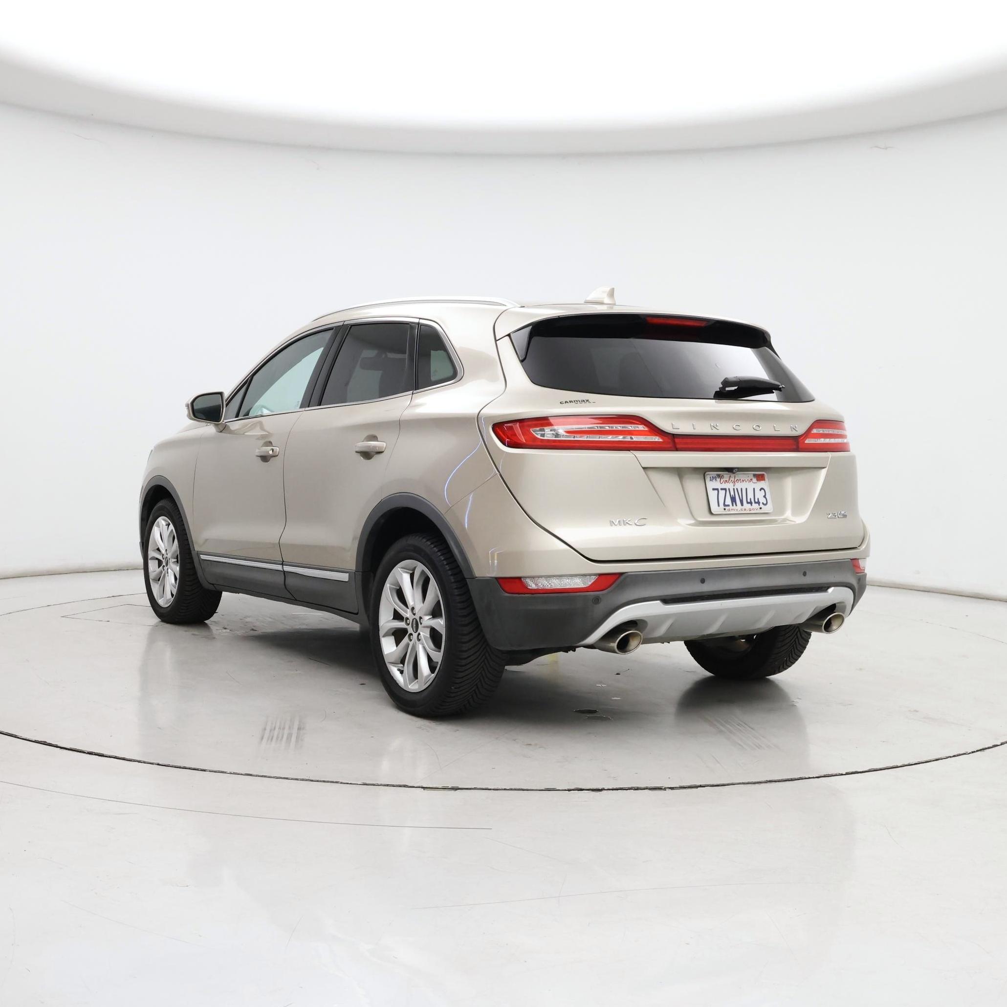 Thumbnail: 2015 Lincoln MKC - 2