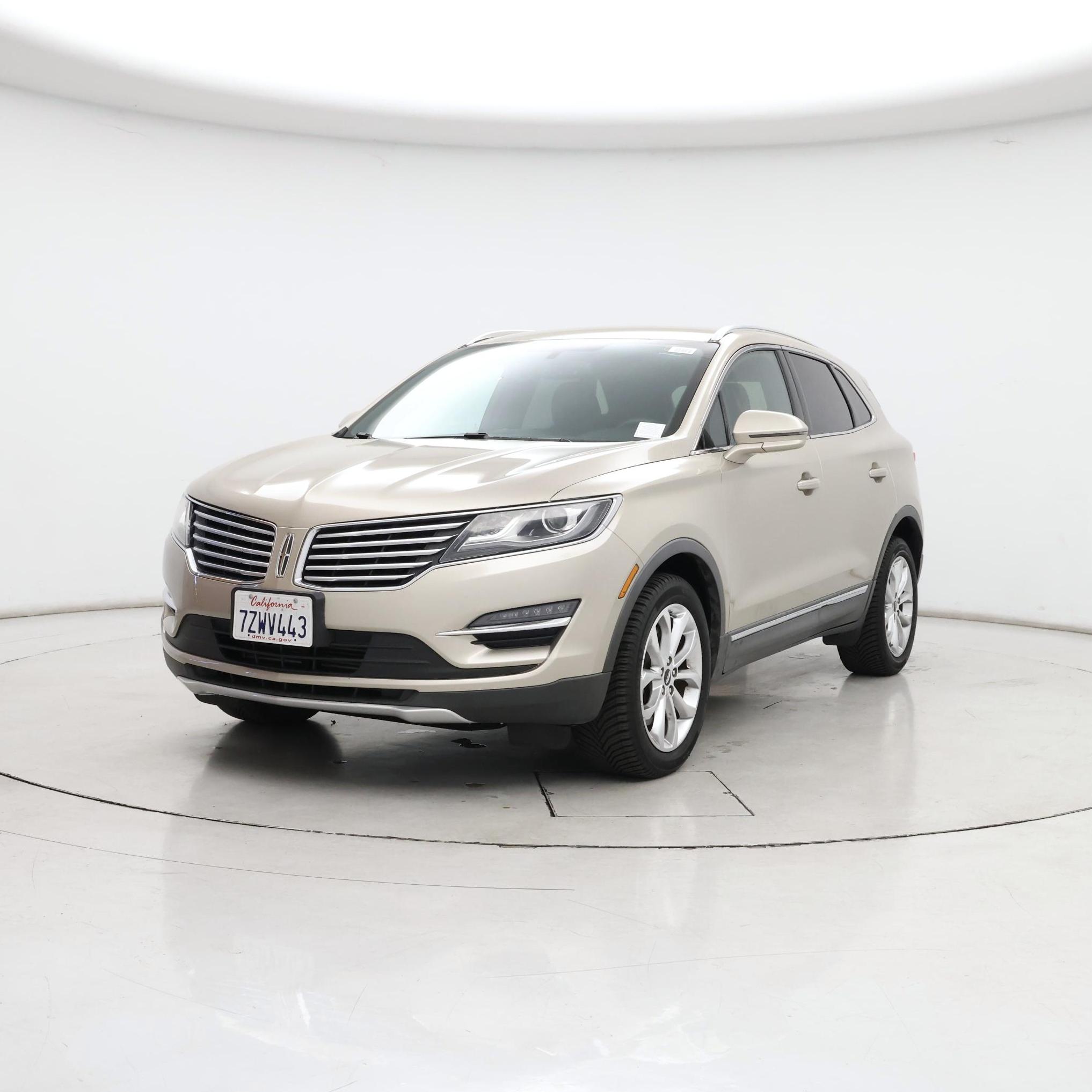 Thumbnail: 2015 Lincoln MKC - 4