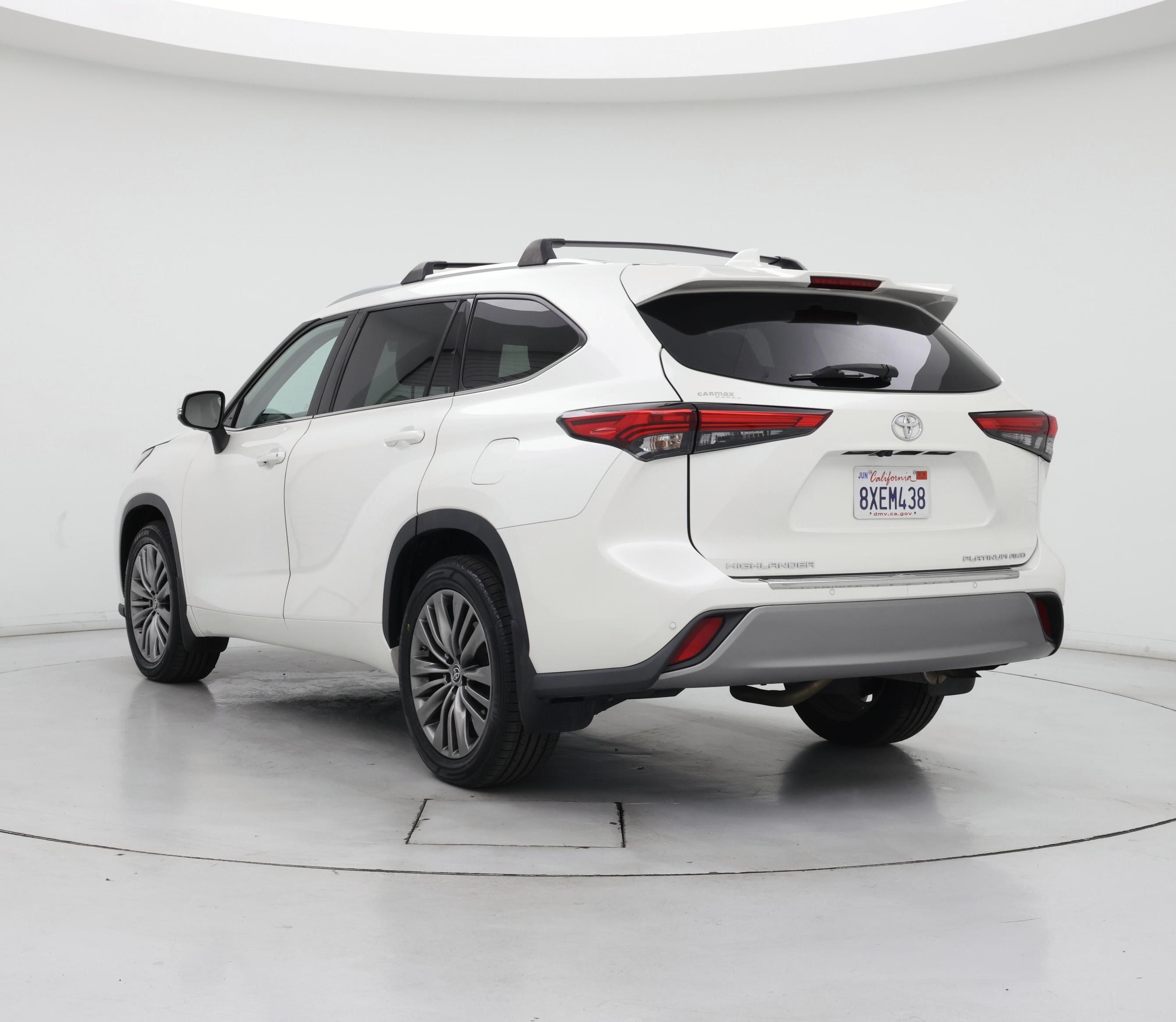 Thumbnail: 2021 Toyota Highlander - 2