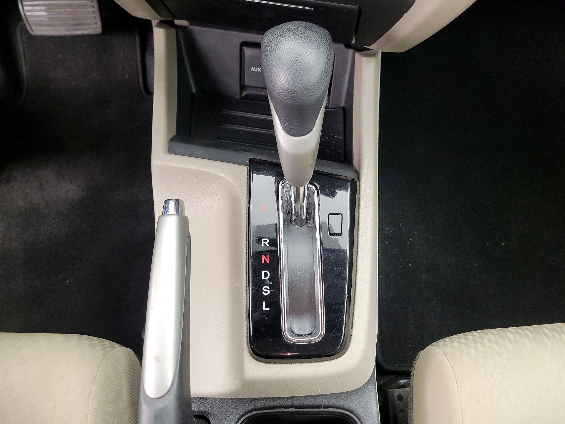Thumbnail: 2015 Honda Civic - 17
