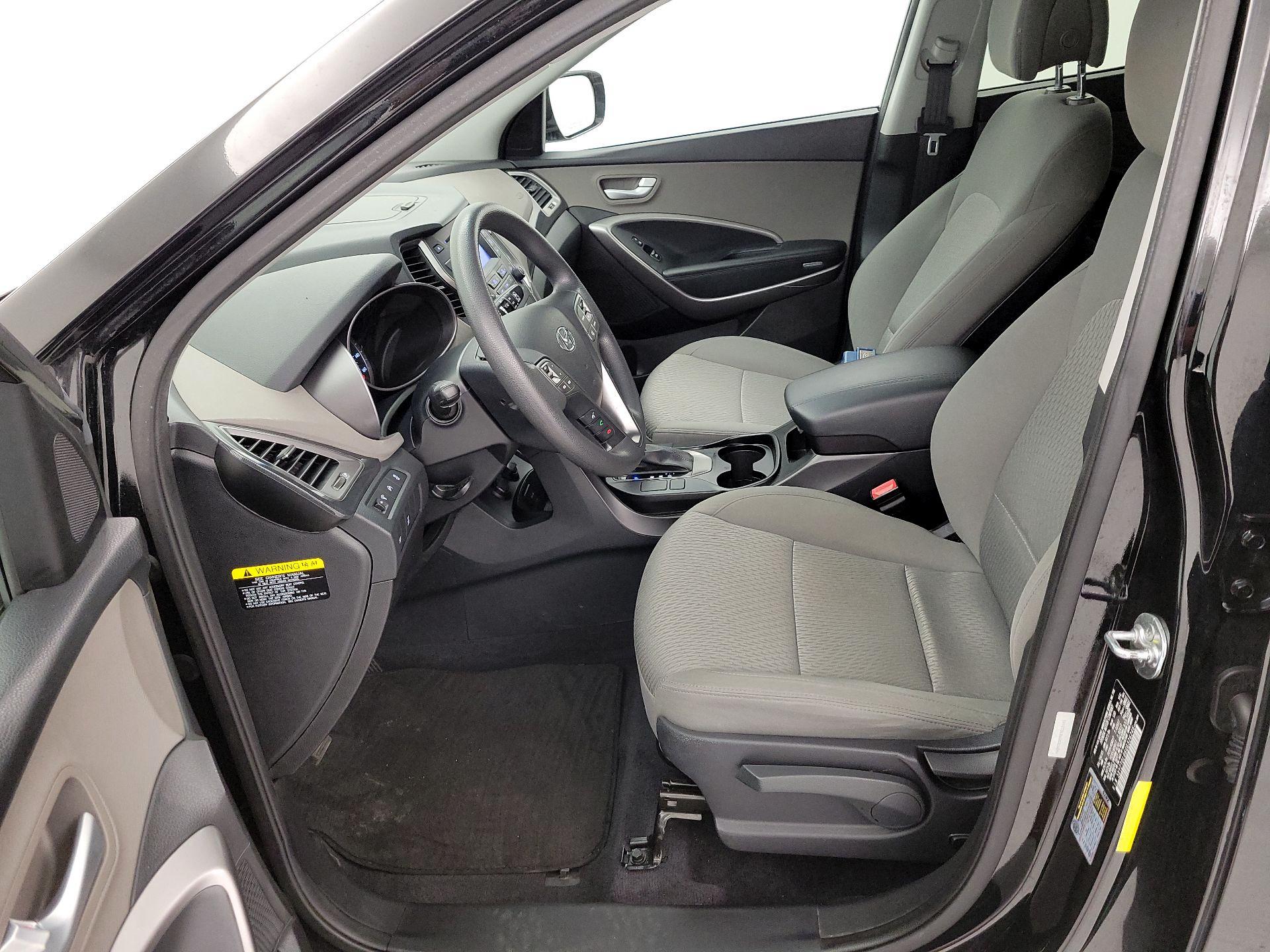 Thumbnail: 2016 Hyundai Santa Fe - 11