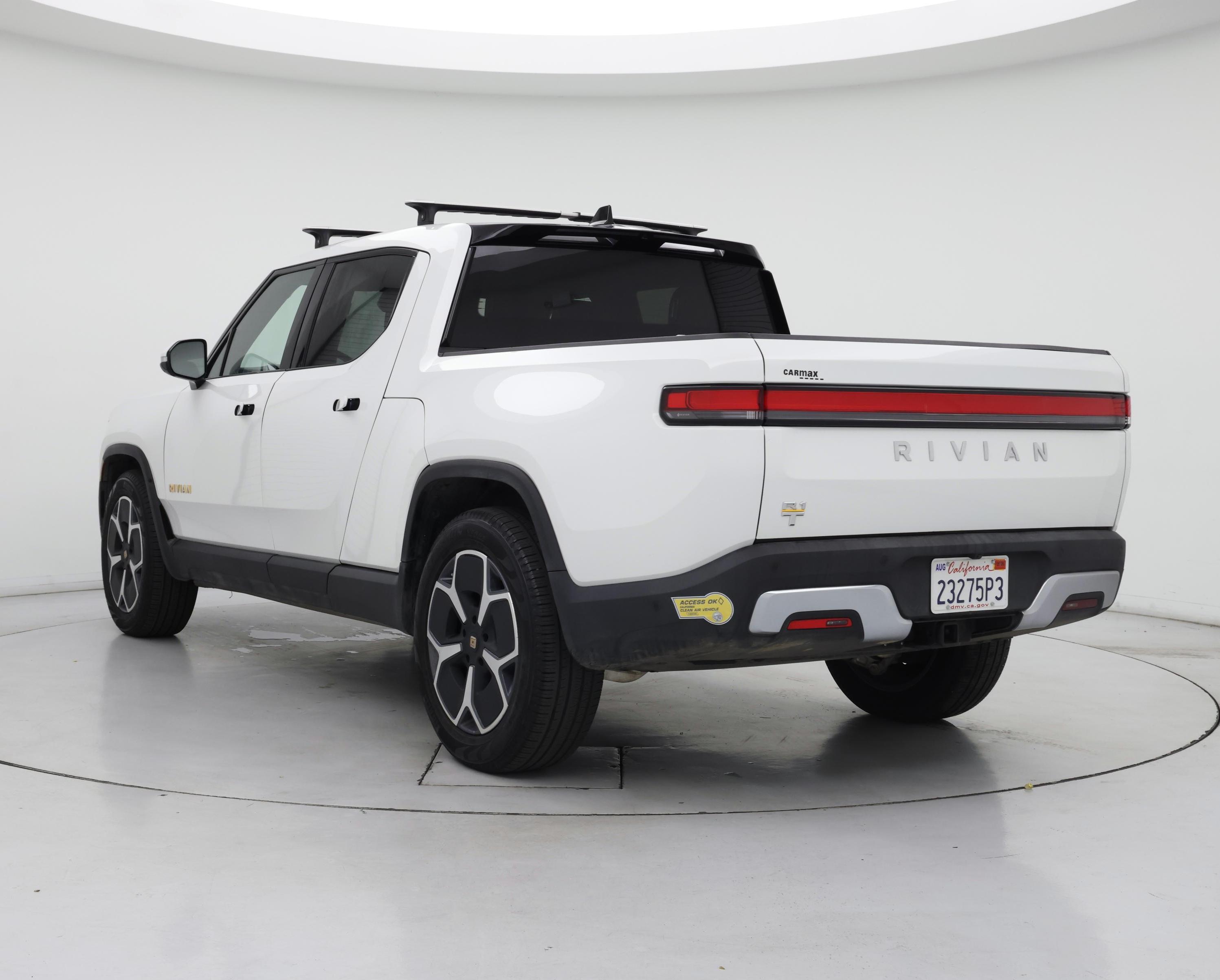 Thumbnail: 2022 Rivian R1T - 2