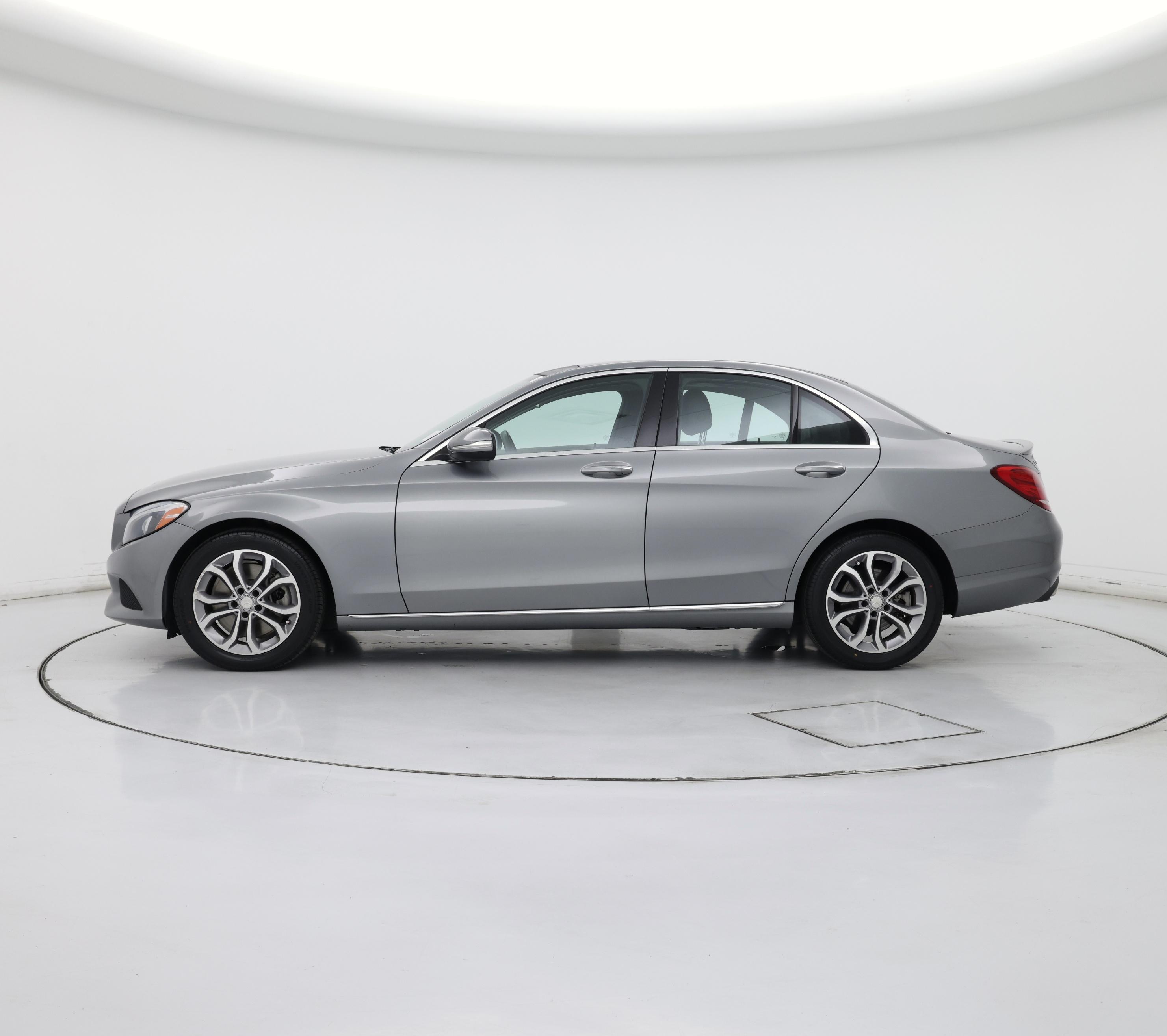 Thumbnail: 2015 Mercedes-Benz C-Class - 3