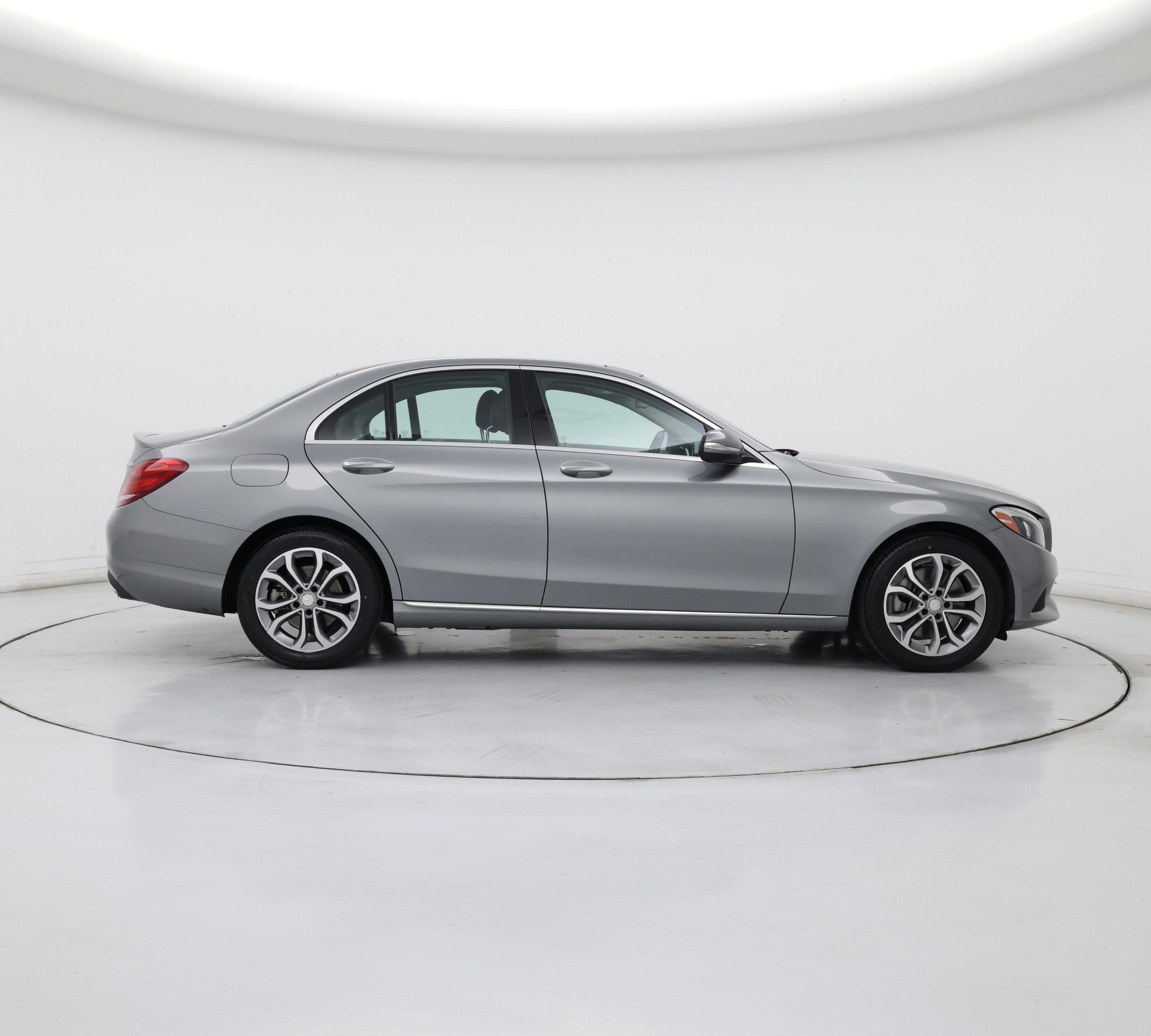 Thumbnail: 2015 Mercedes-Benz C-Class - 7