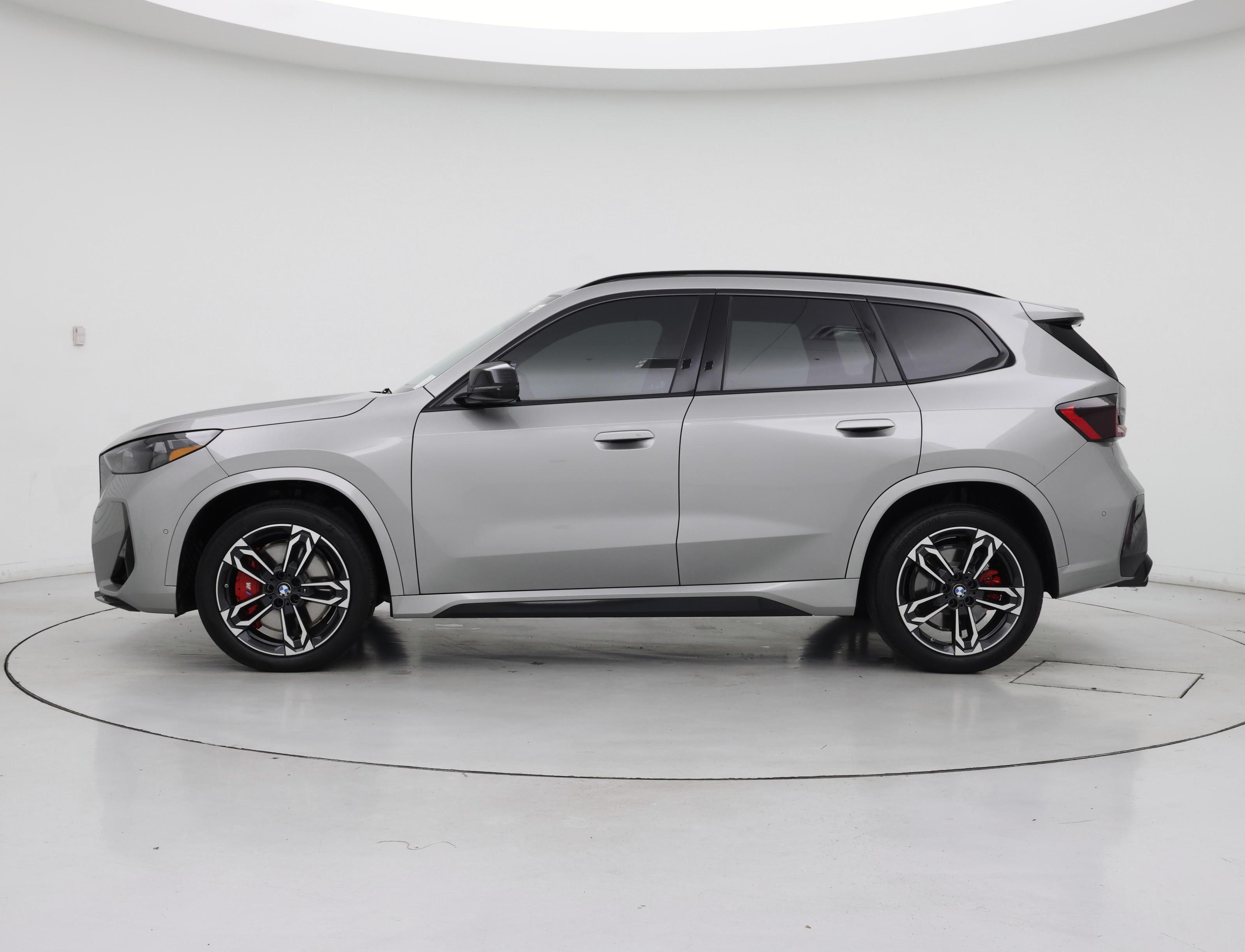 Thumbnail: 2024 BMW X1 - 3