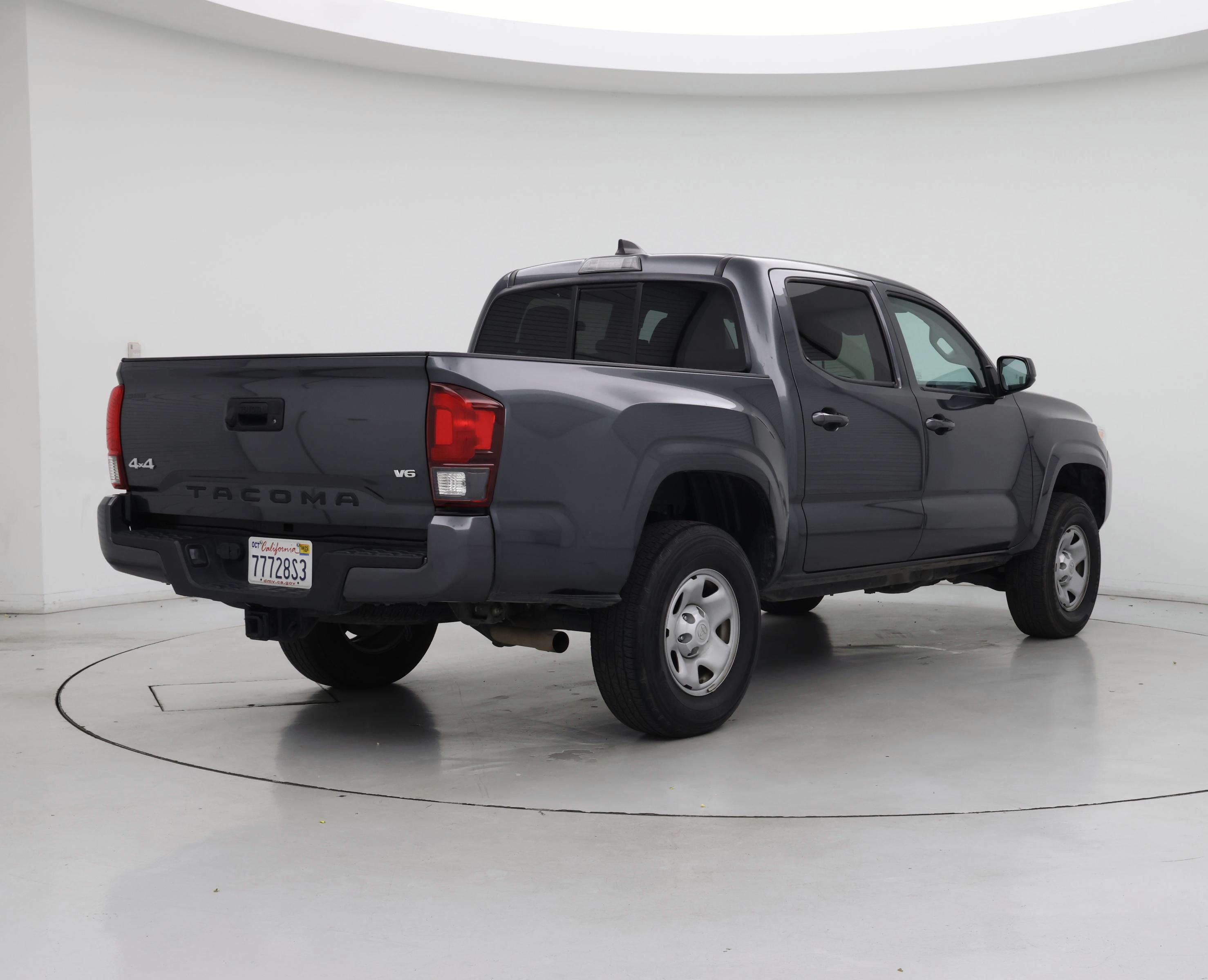 Thumbnail: 2022 Toyota Tacoma - 8