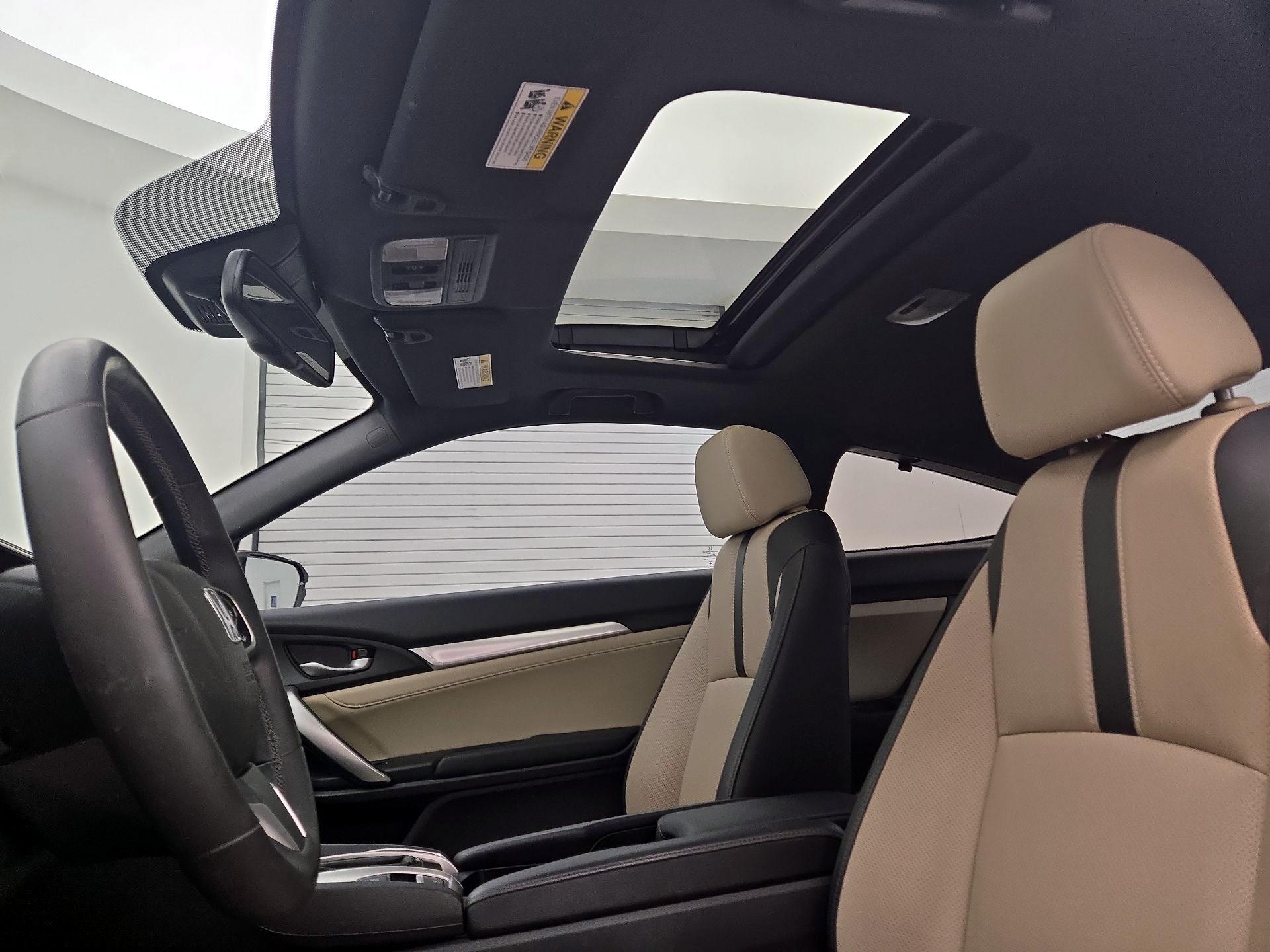 Thumbnail: 2017 Honda Civic - 18