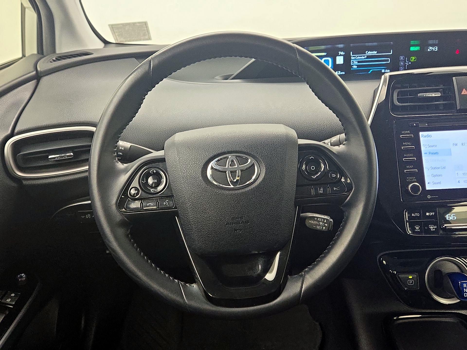 Thumbnail: 2021 Toyota Prius Prime - 10