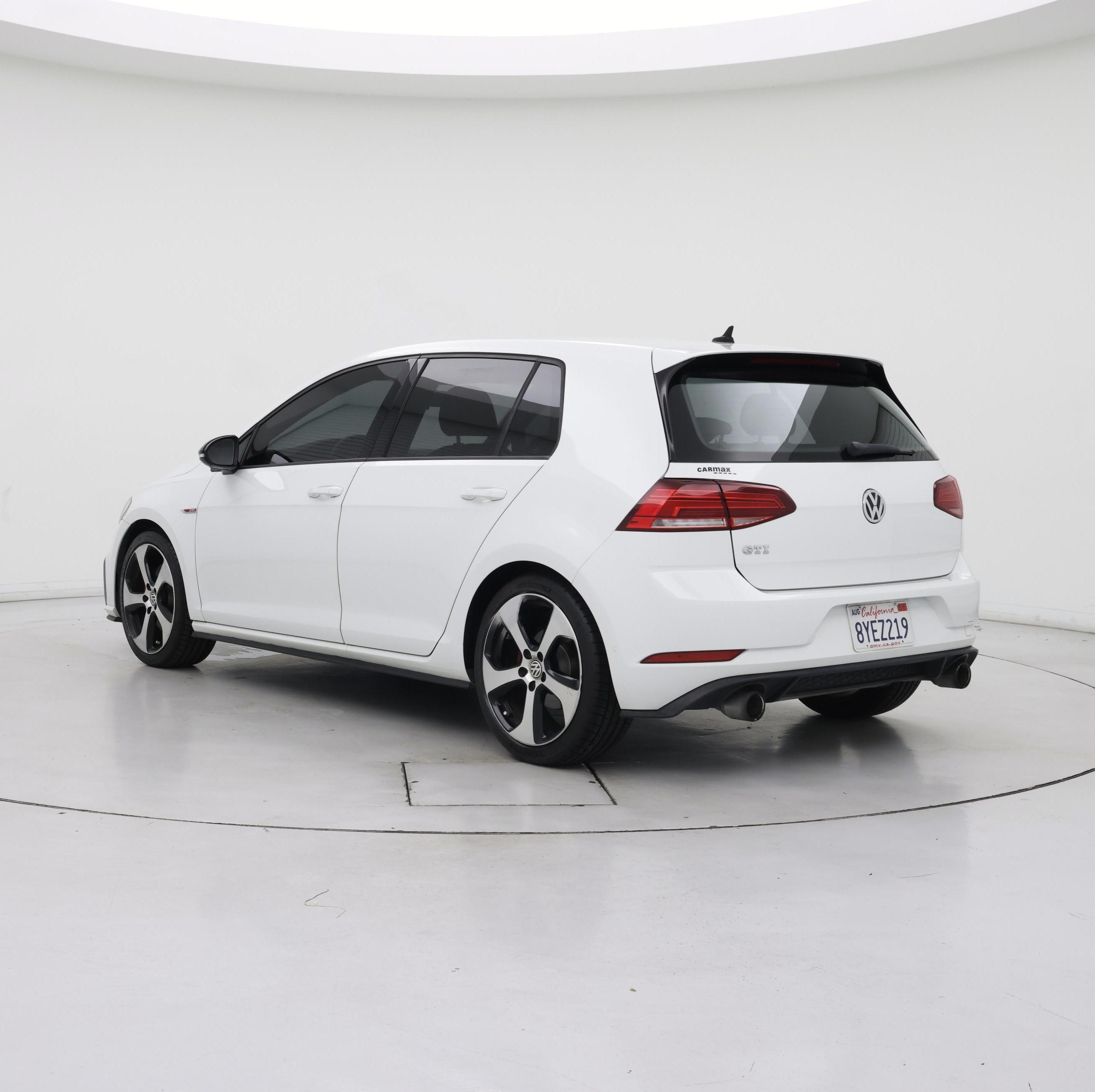 Thumbnail: 2018 Volkswagen Golf - 2