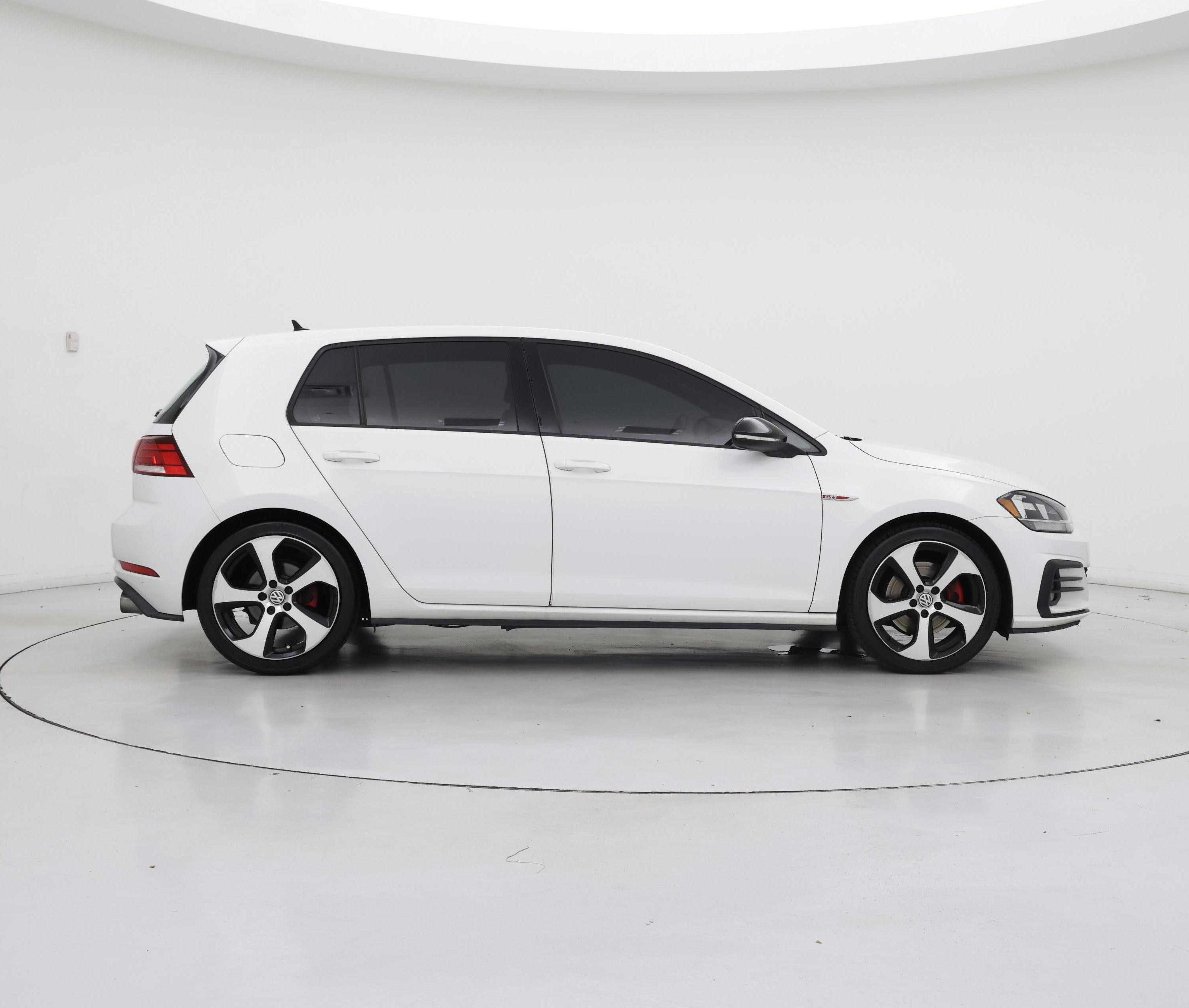 Thumbnail: 2018 Volkswagen Golf - 7