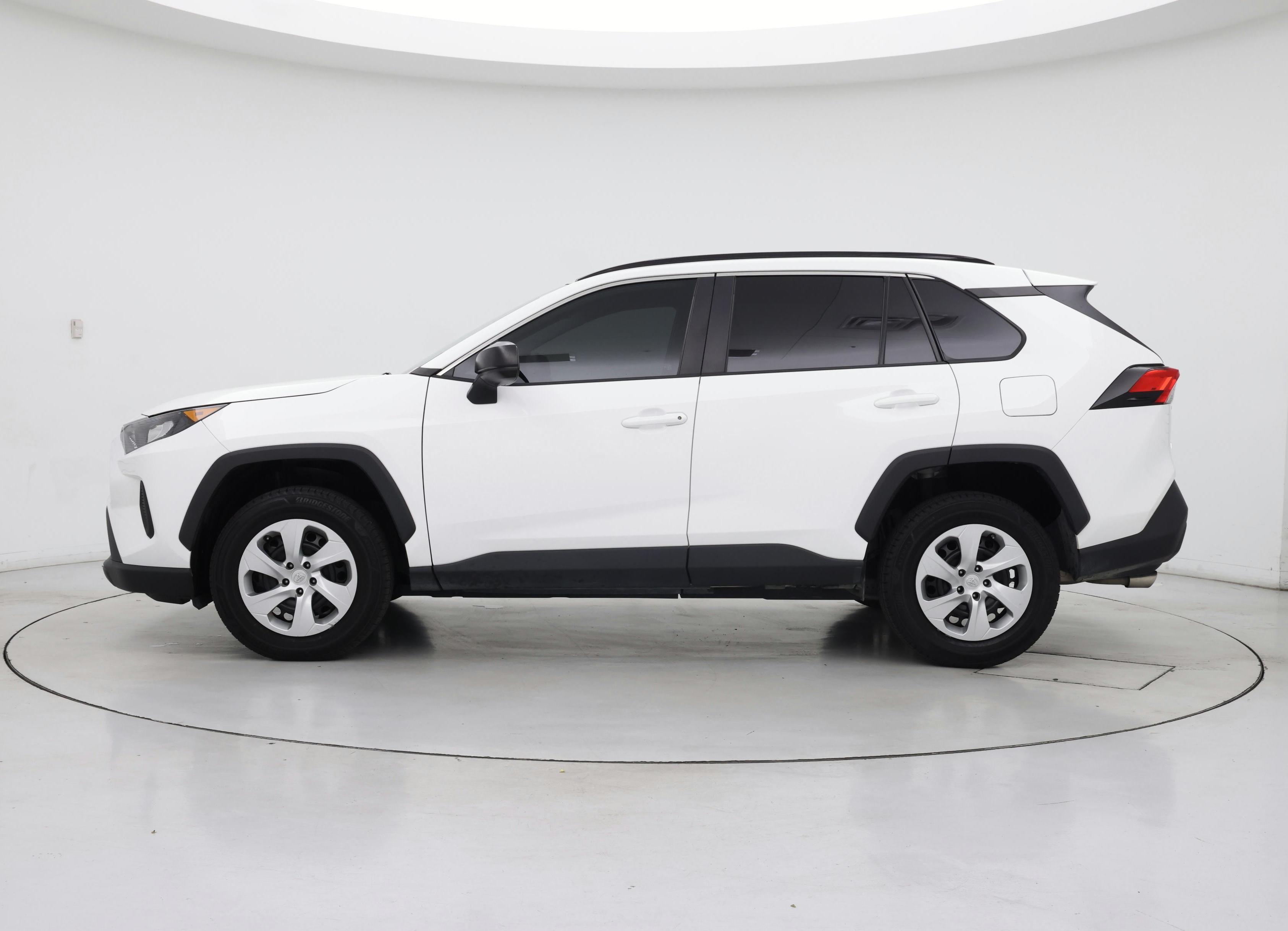 Thumbnail: 2020 Toyota RAV4 - 3