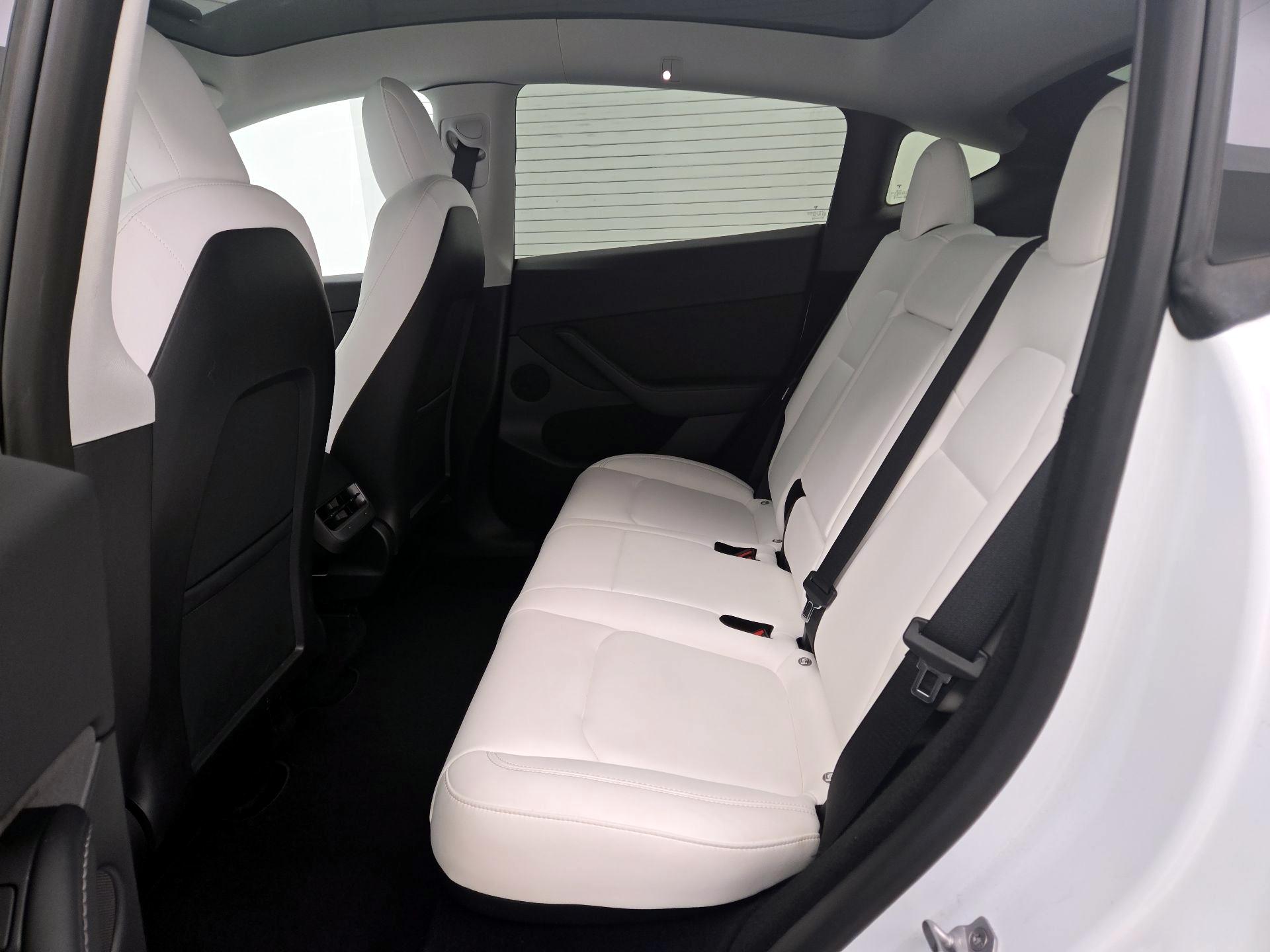 Thumbnail: 2023 Tesla Model Y - 19
