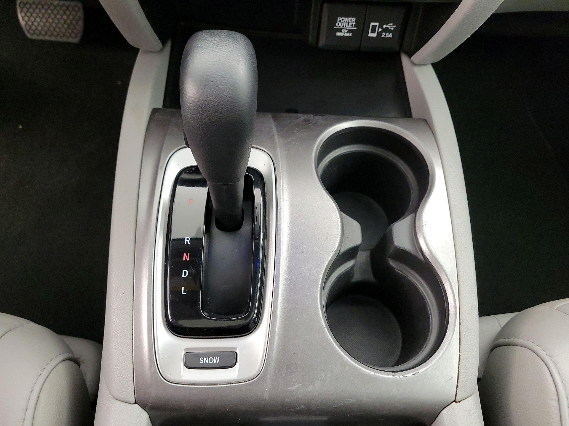 Thumbnail: 2019 Honda Pilot - 18