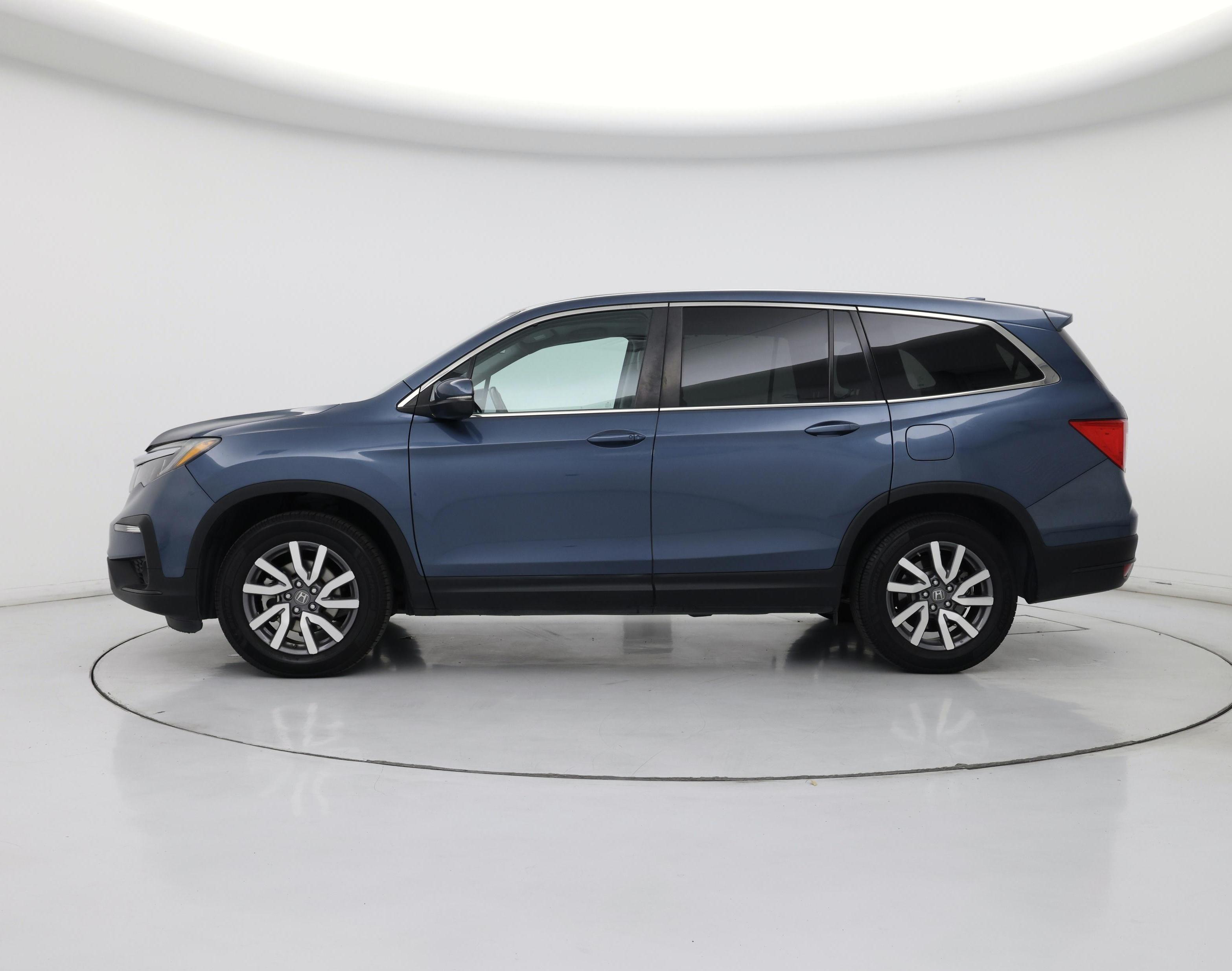 Thumbnail: 2019 Honda Pilot - 3