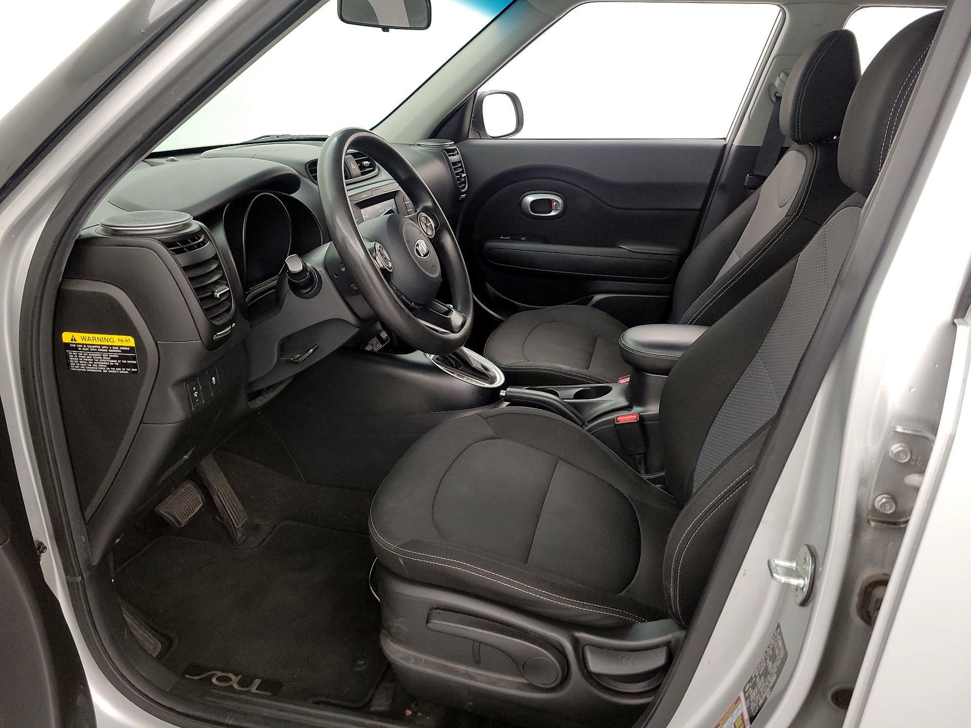 Thumbnail: 2018 Kia Soul - 11
