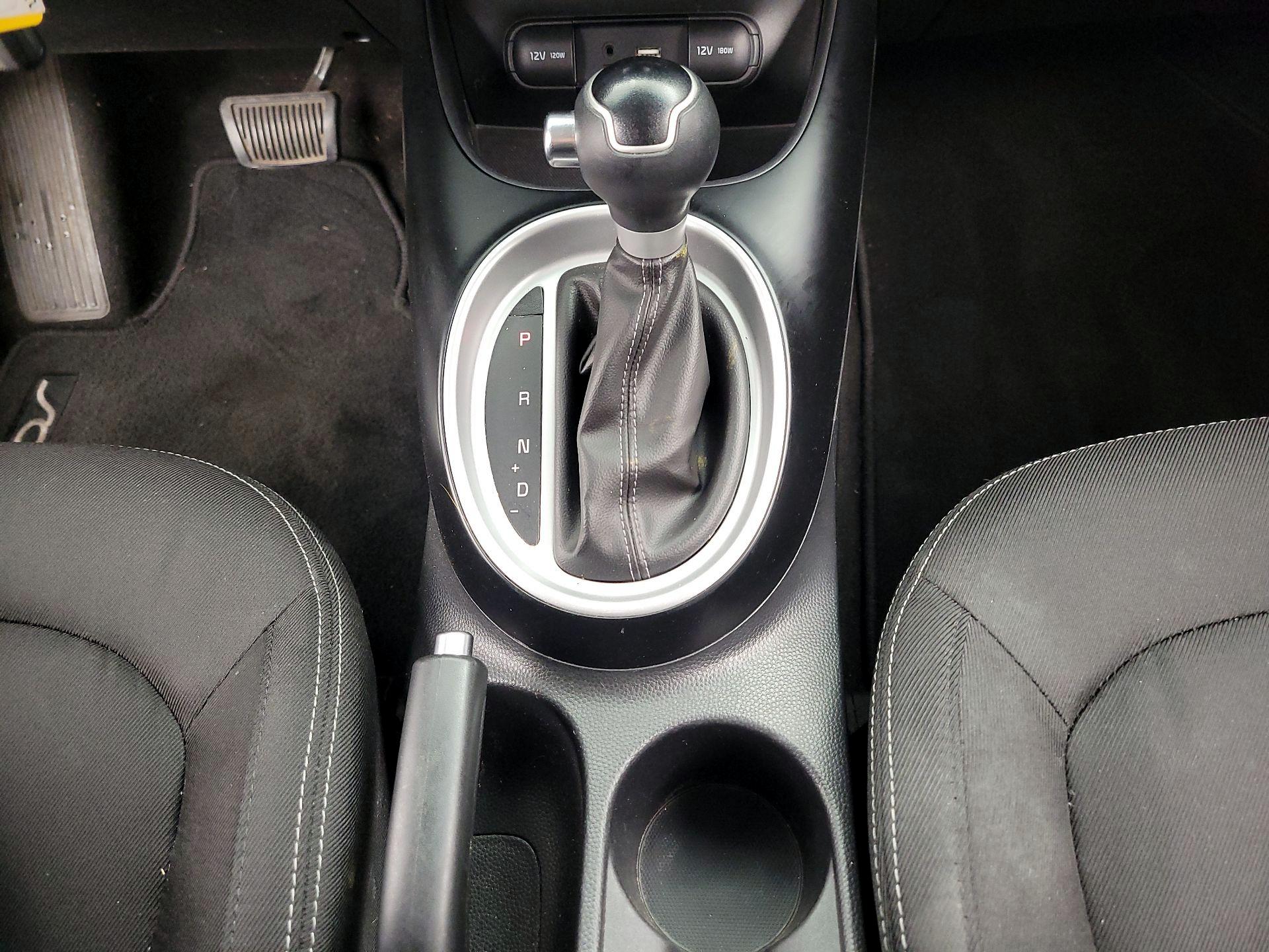 Thumbnail: 2018 Kia Soul - 17