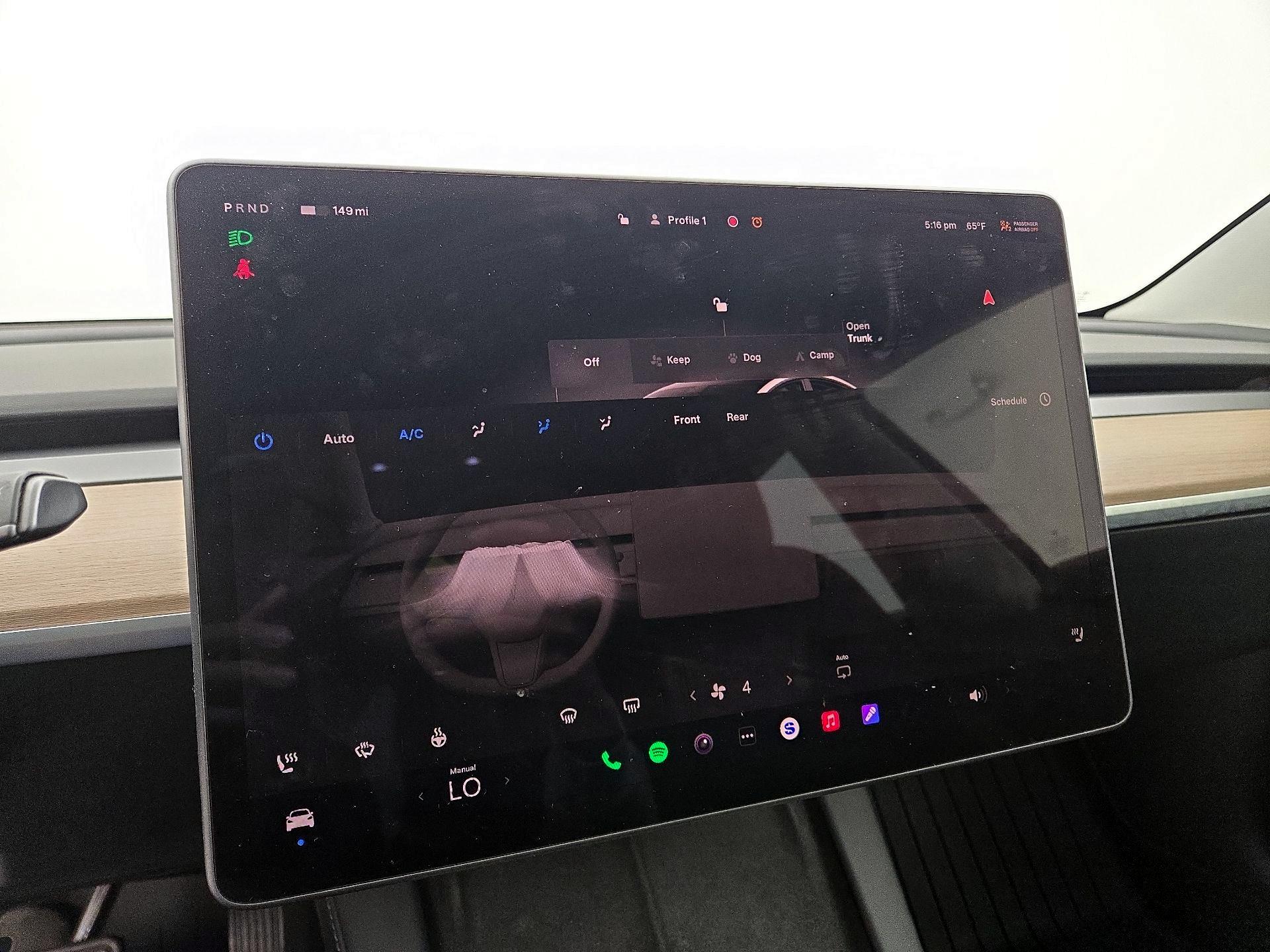 Thumbnail: 2023 Tesla Model 3 - 16