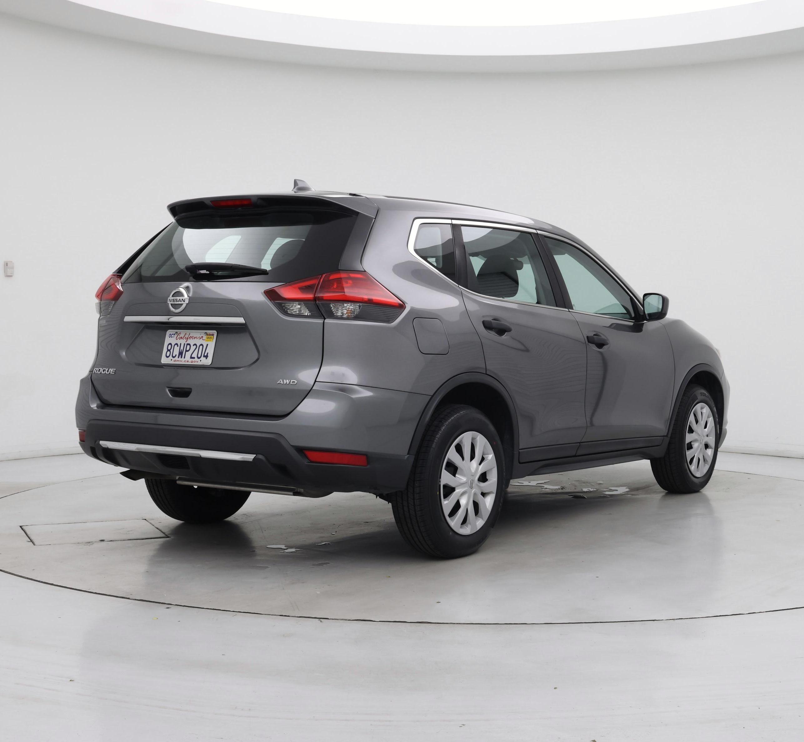 Thumbnail: 2017 Nissan Rogue - 8