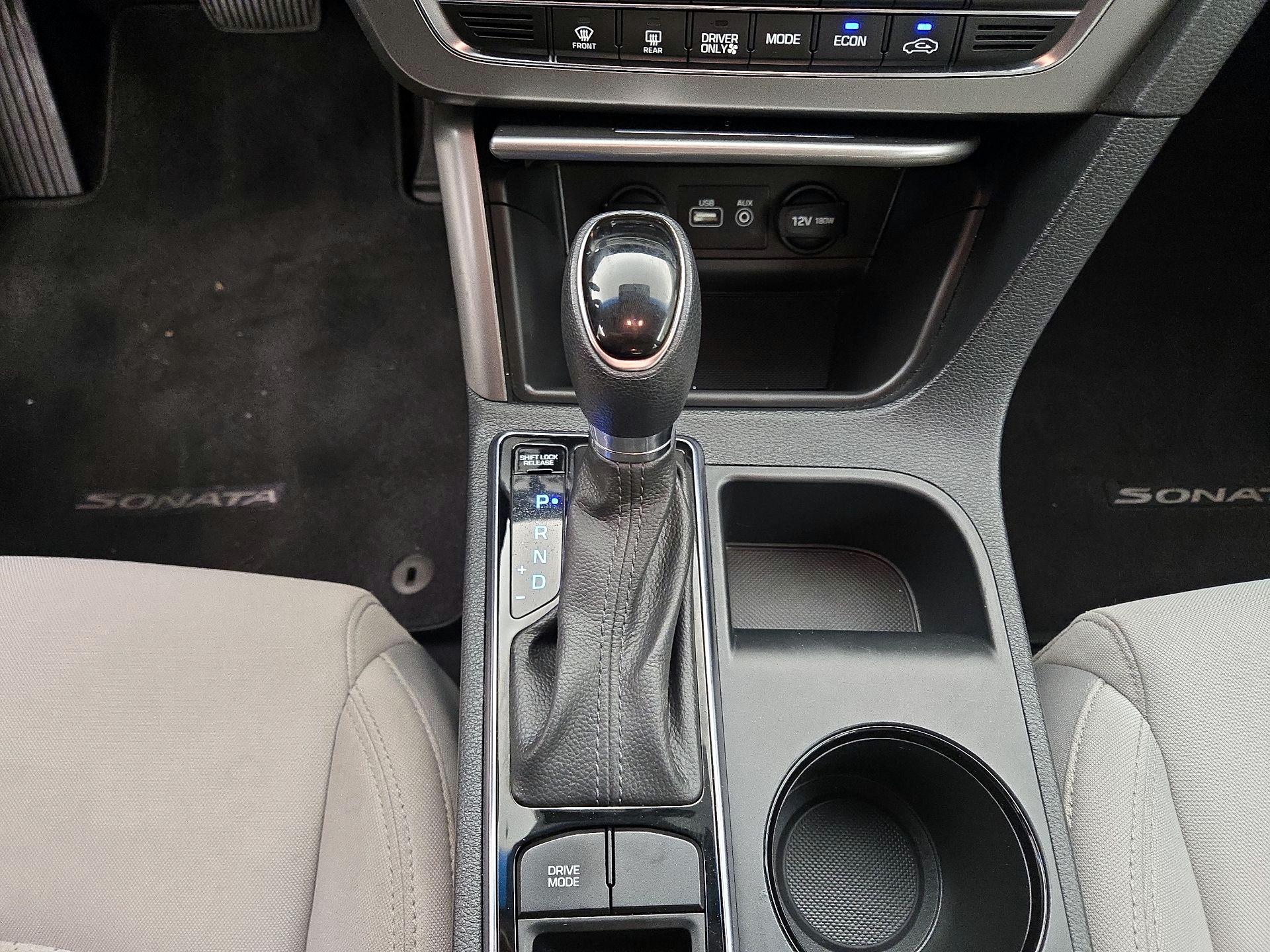 Thumbnail: 2017 Hyundai Sonata - 17