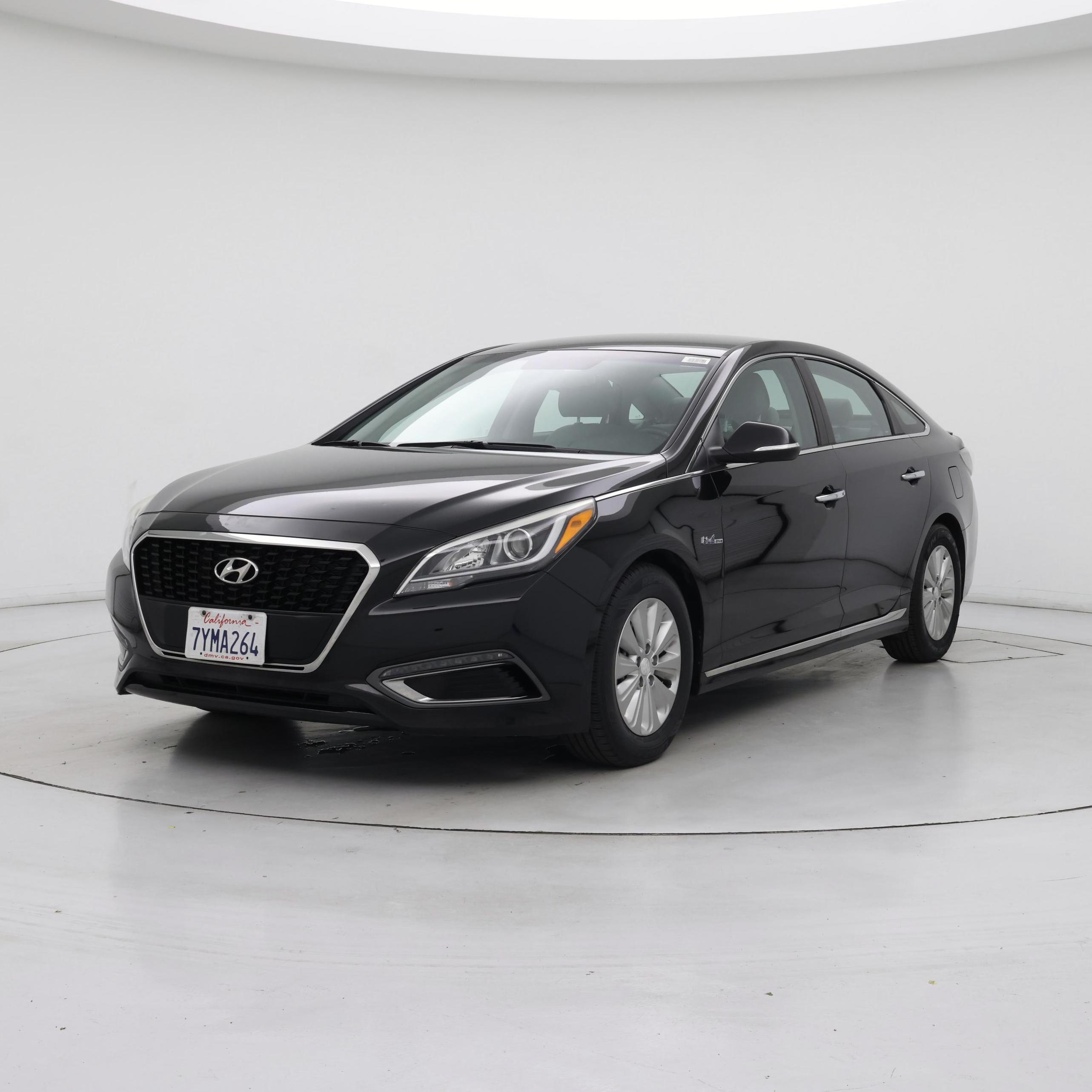 Thumbnail: 2017 Hyundai Sonata - 4