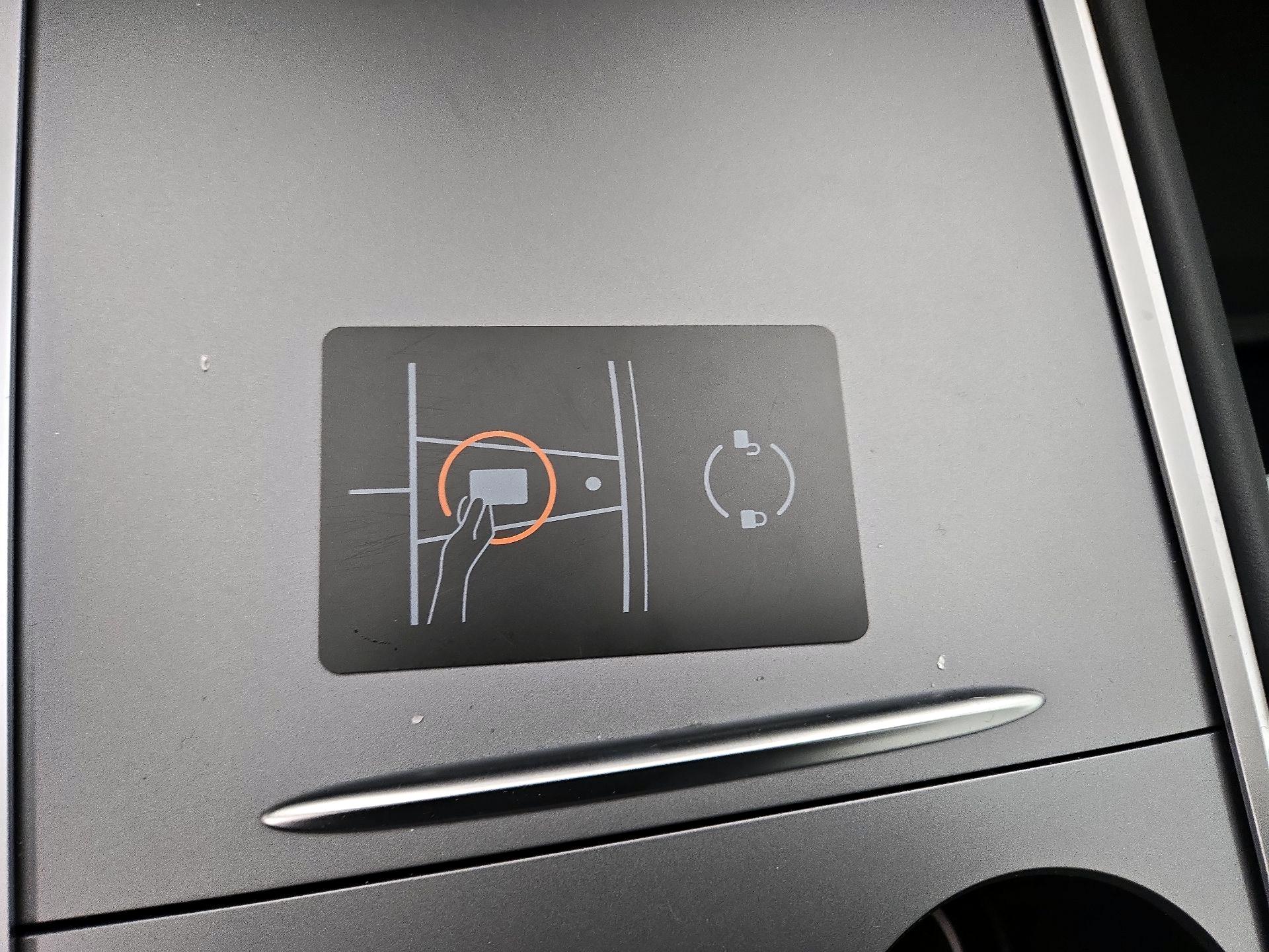 Thumbnail: 2023 Tesla Model 3 - 20