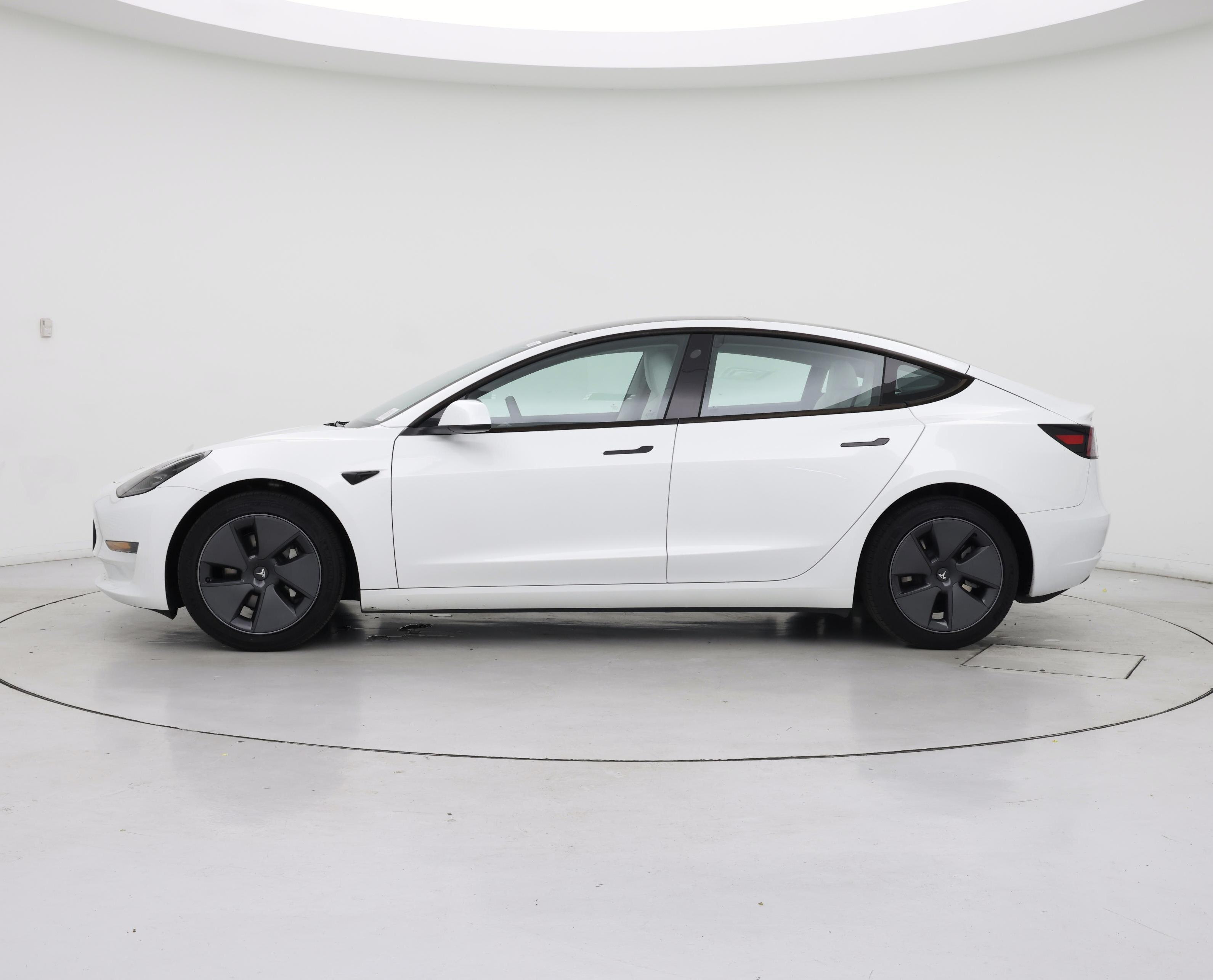 Thumbnail: 2023 Tesla Model 3 - 3