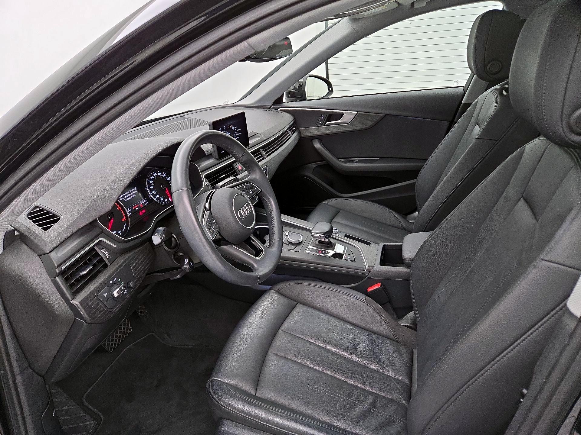 Thumbnail: 2019 Audi A4 - 11