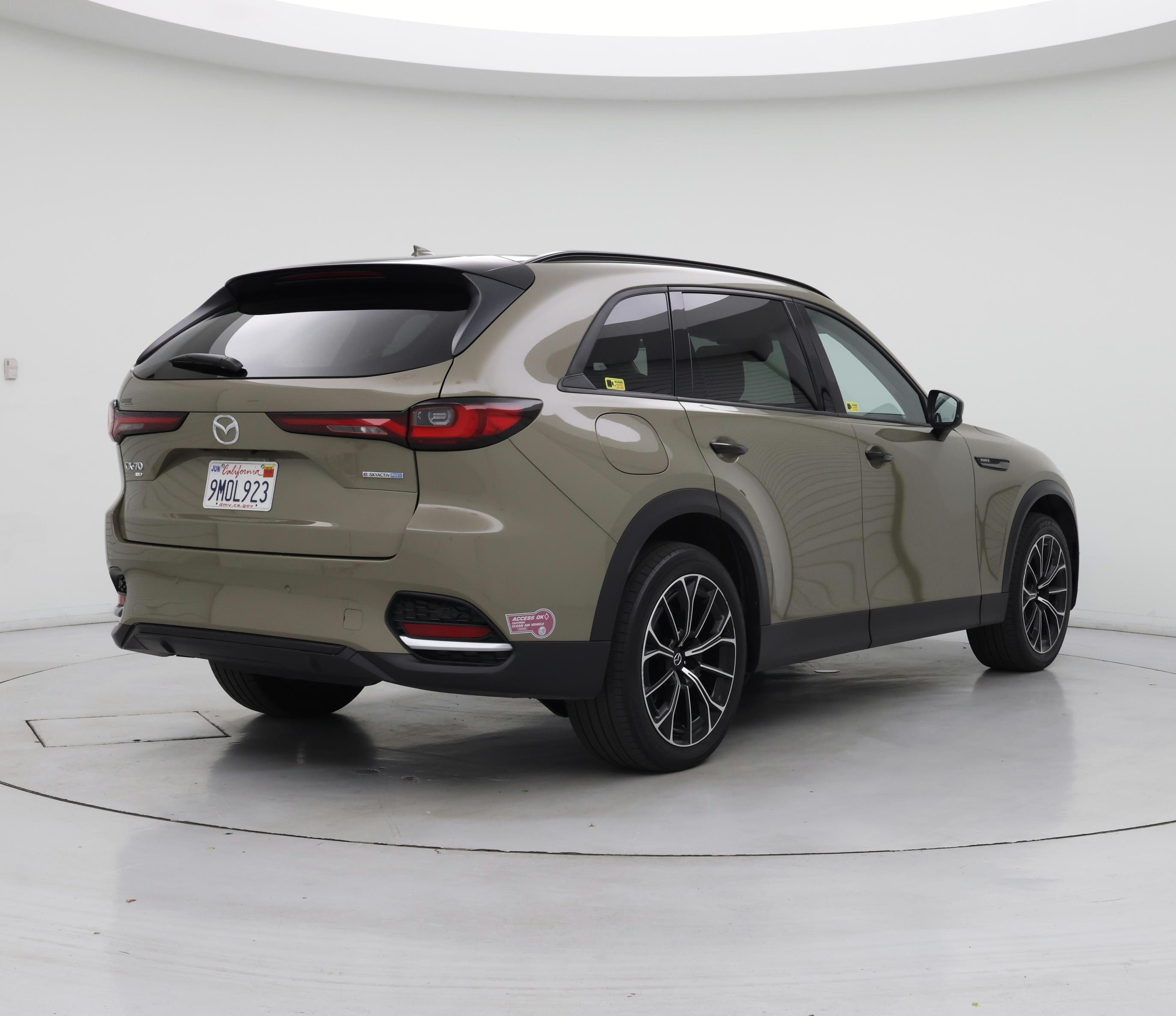 Thumbnail: 2025 Mazda CX-70 - 8