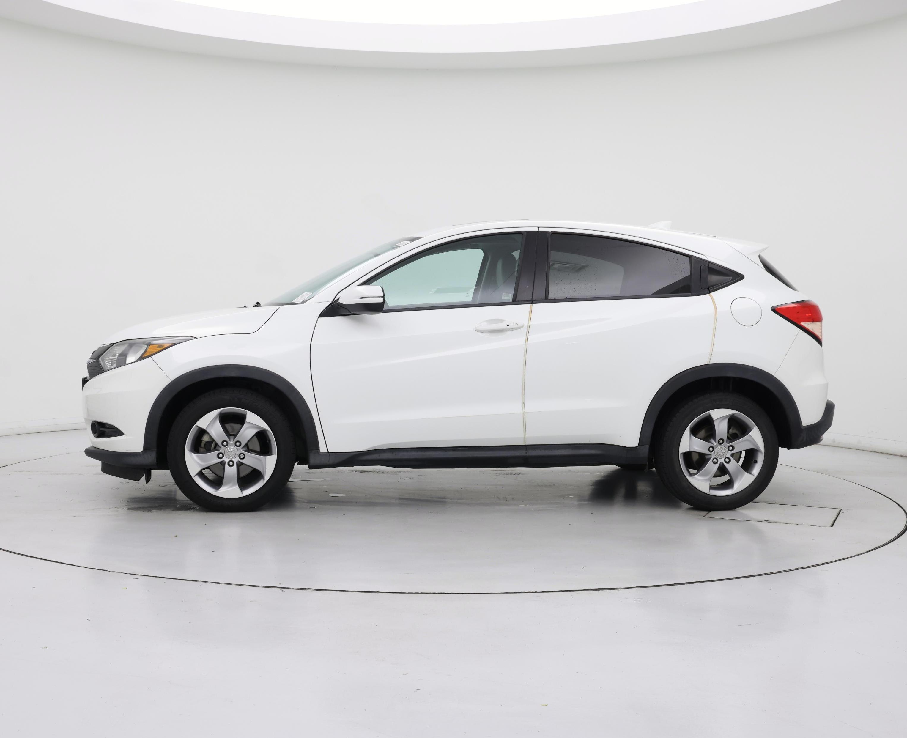 Thumbnail: 2017 Honda HR-V - 3