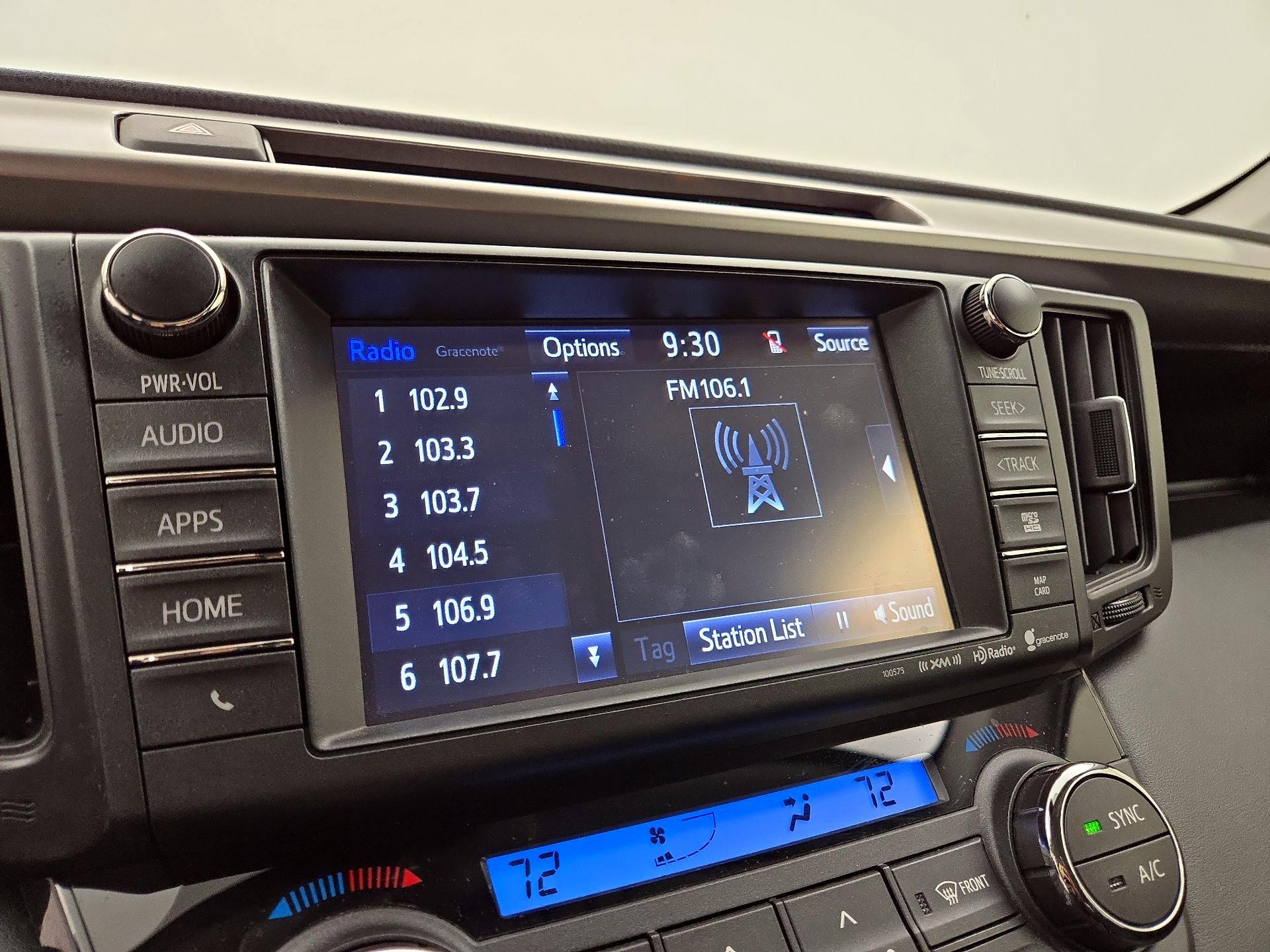 Thumbnail: 2017 Toyota RAV4 - 15